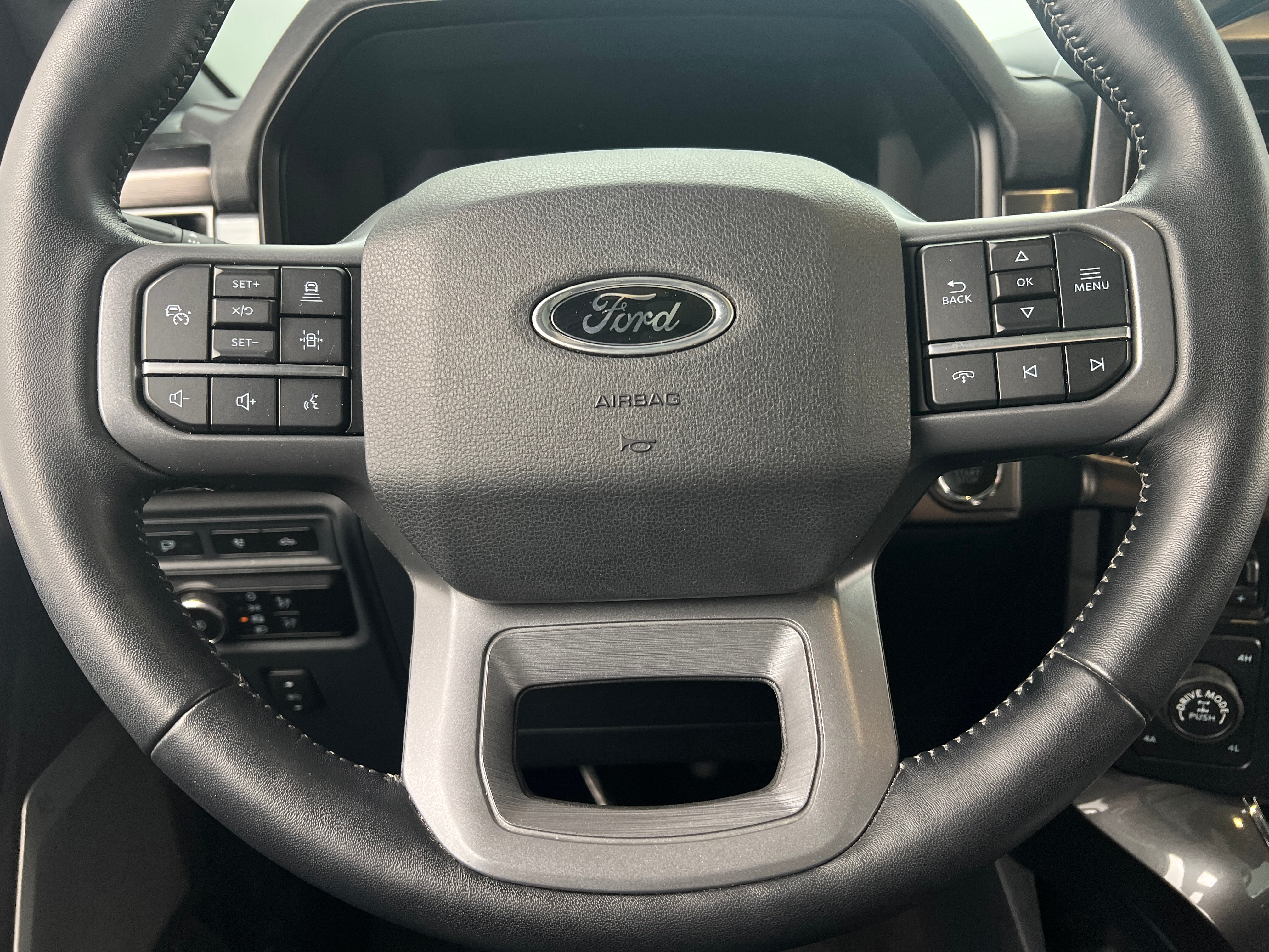 2023 Ford Econoline E-150 5