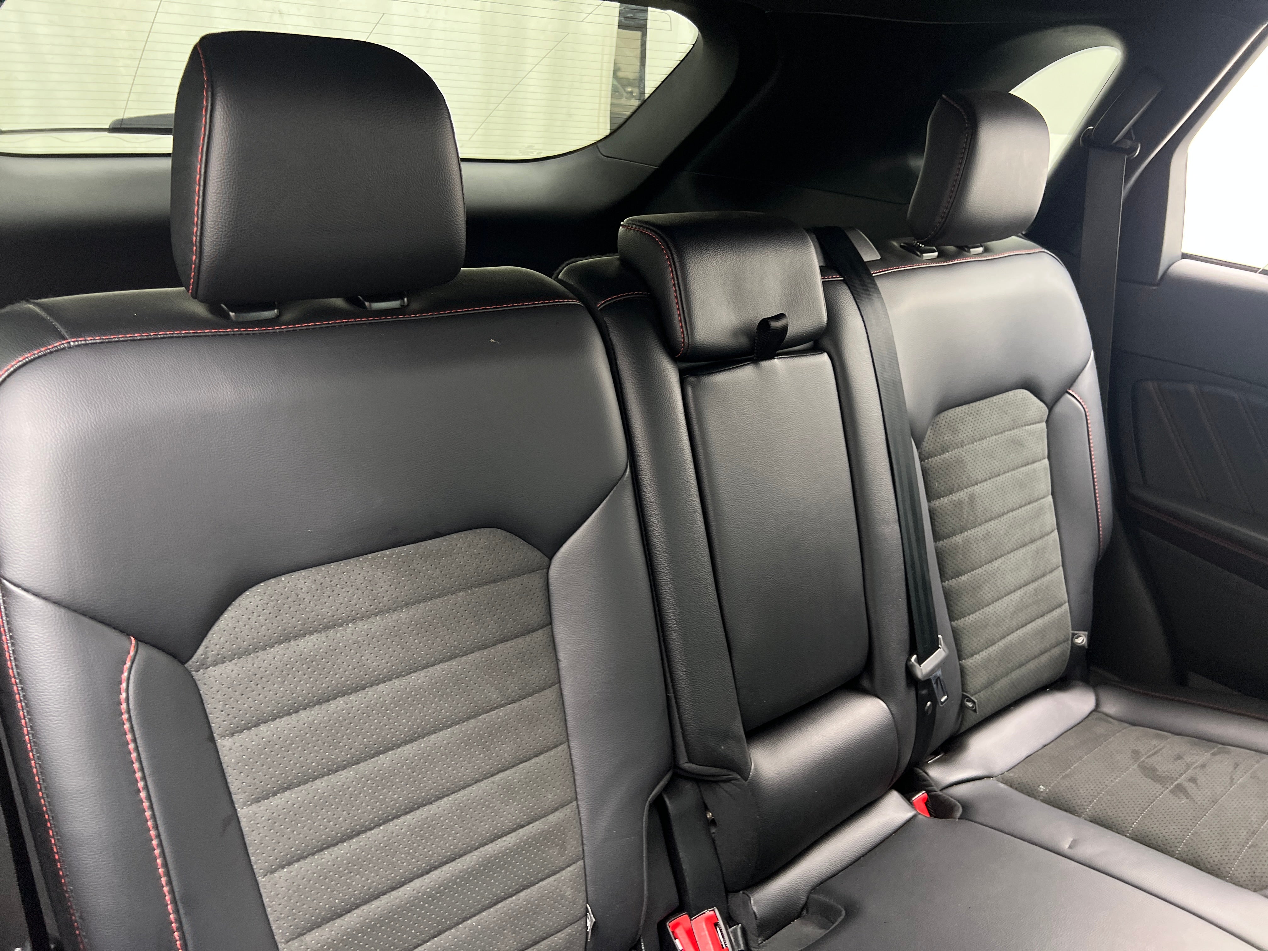 2024 Ford Edge  5