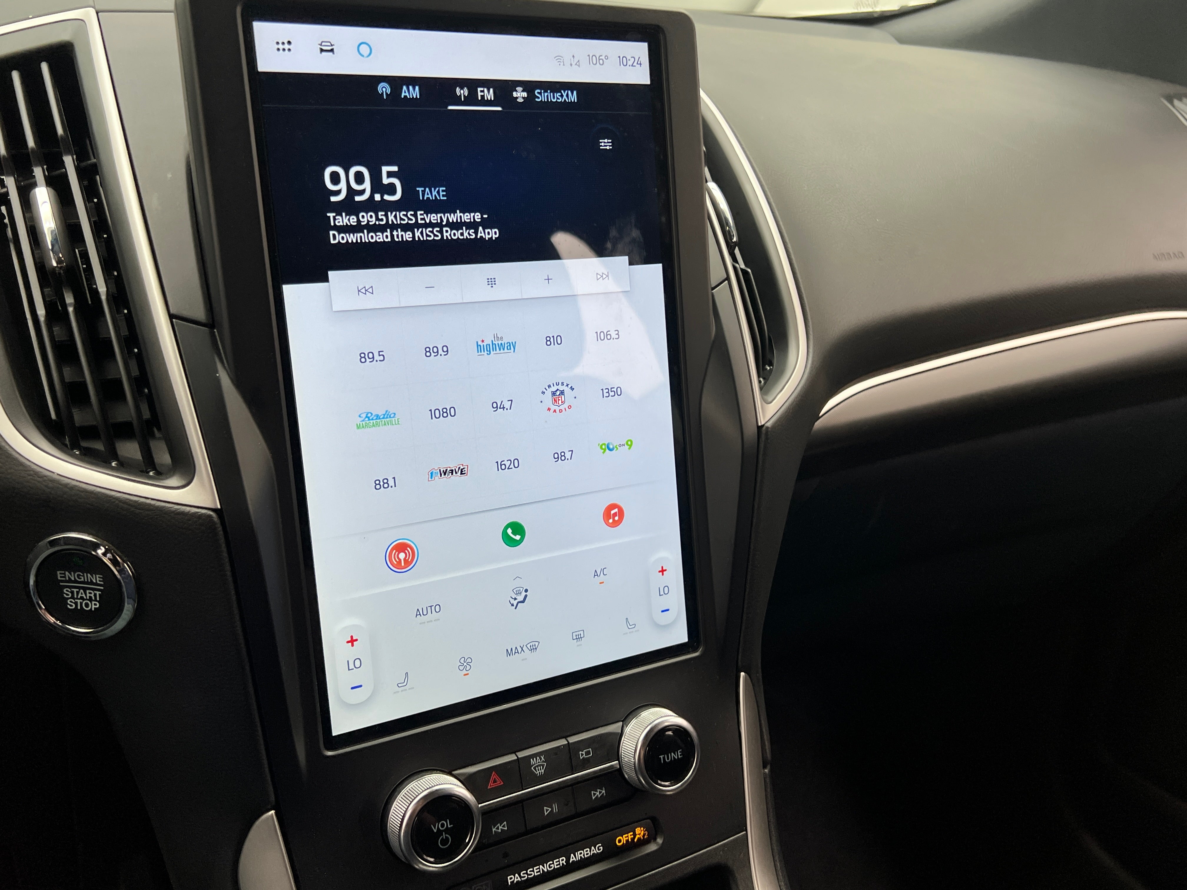 2024 Ford Edge  3