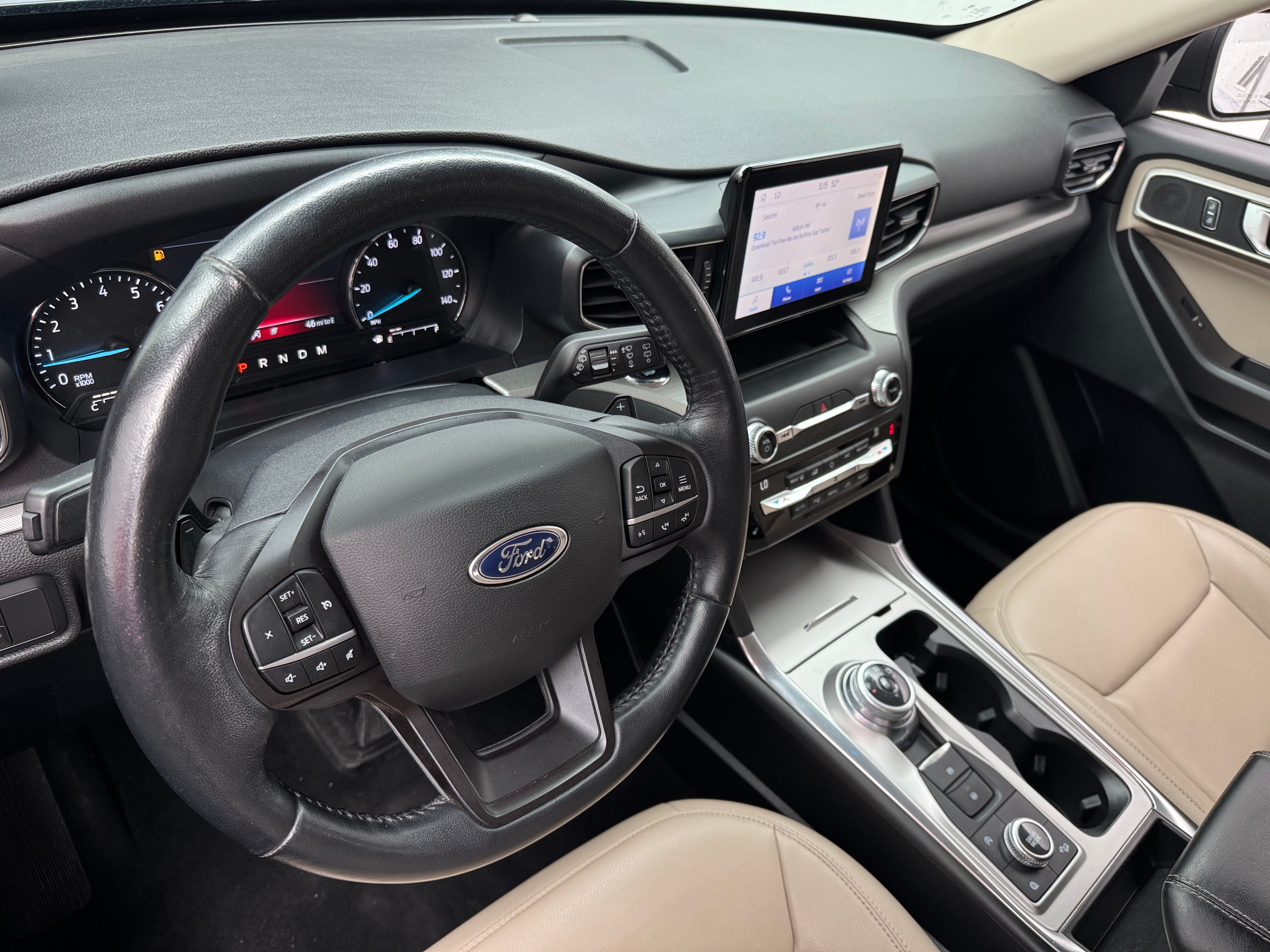2020 Ford Explorer XLT 3