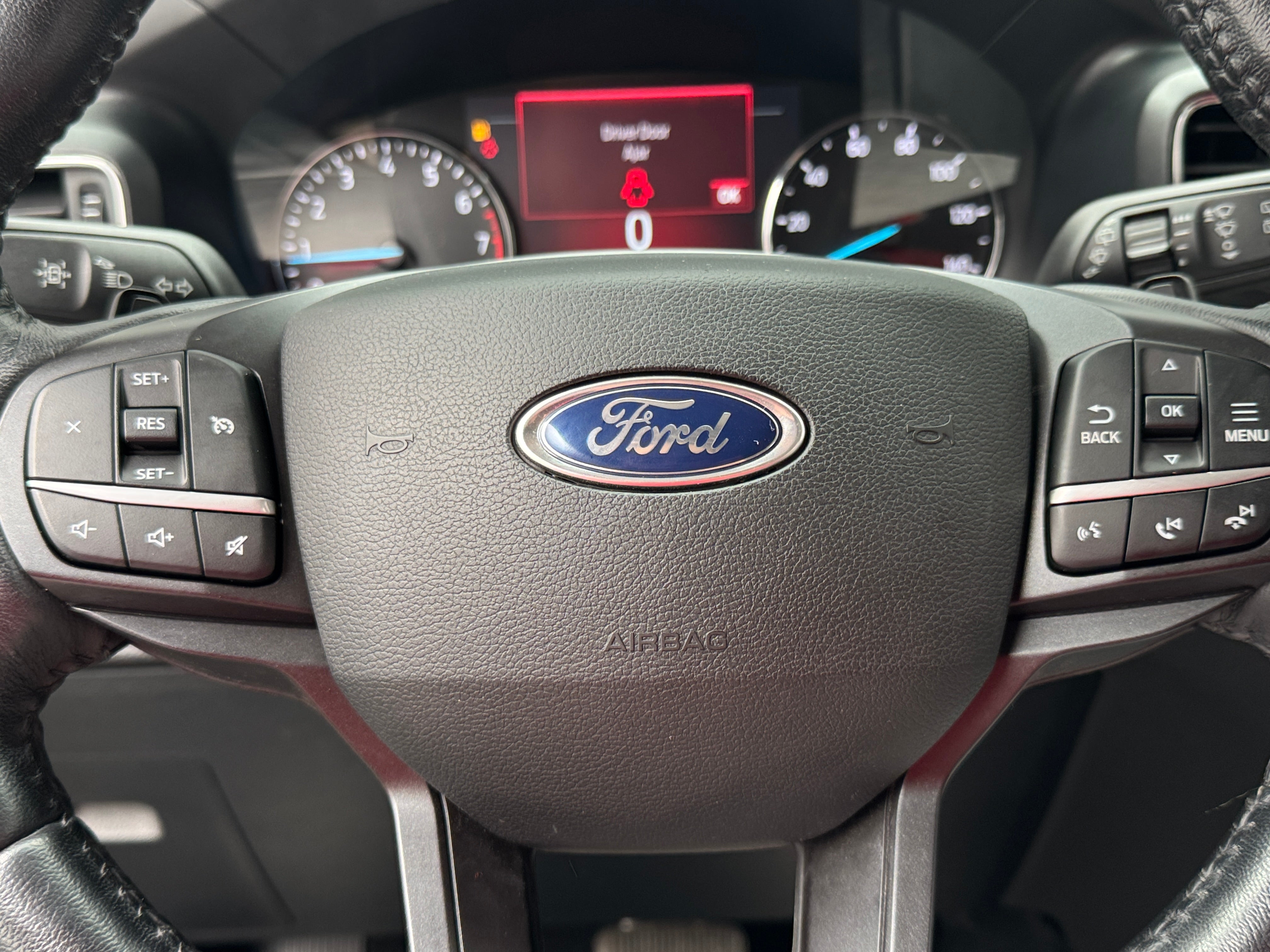2020 Ford Explorer XLT 5