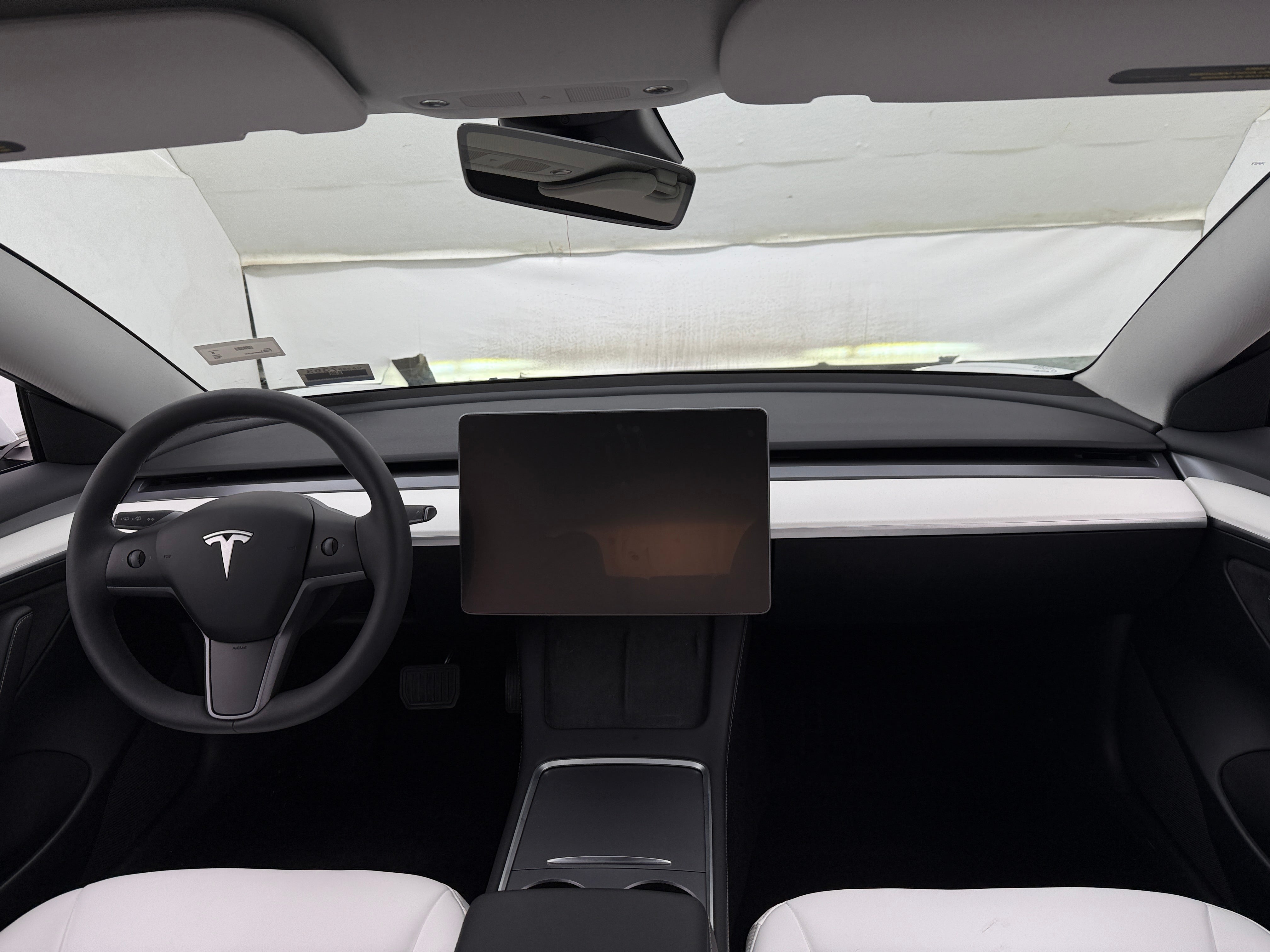 2023 Tesla Model 3 Standard Range 2