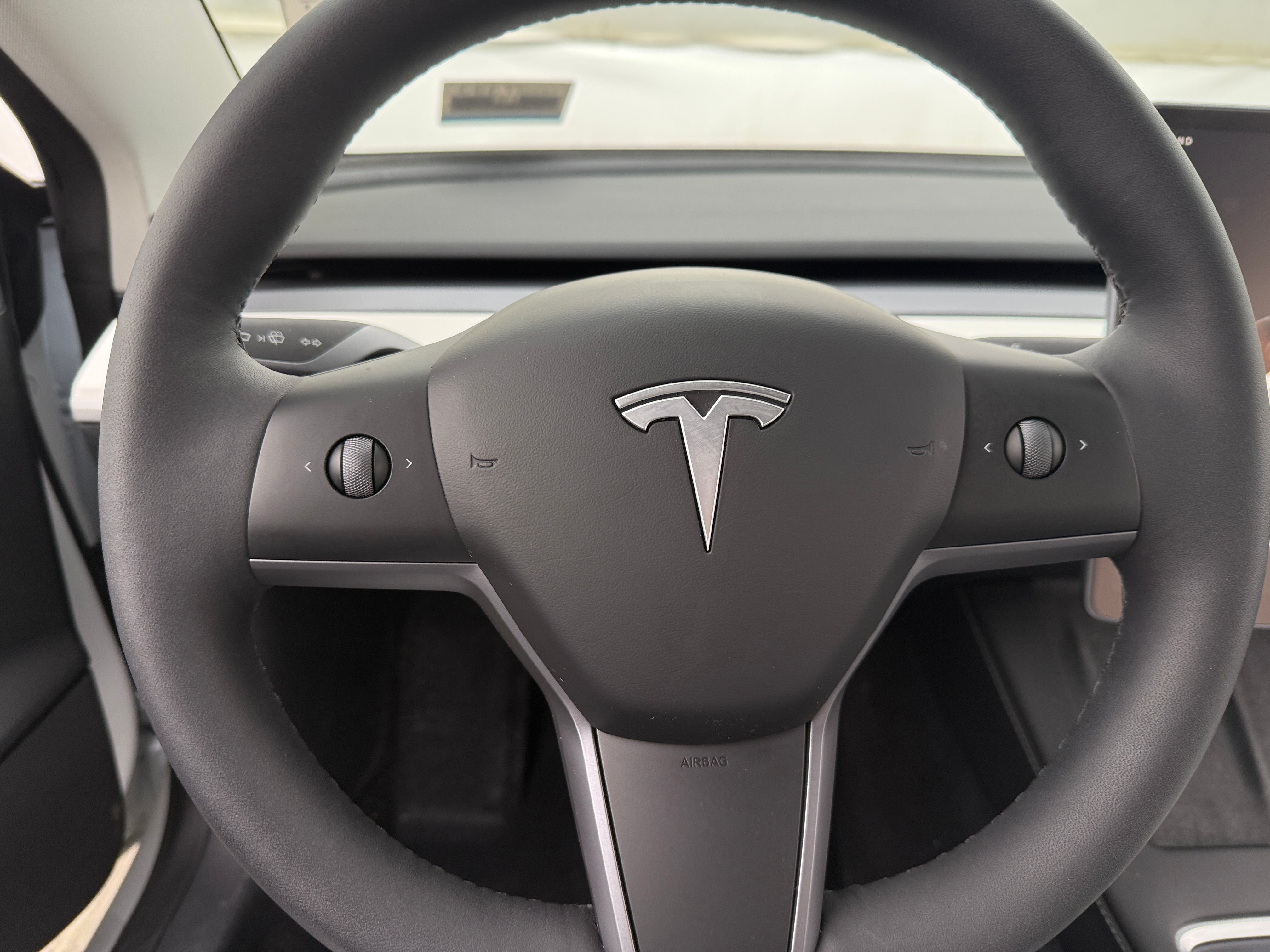 2023 Tesla Model 3 Standard Range 4