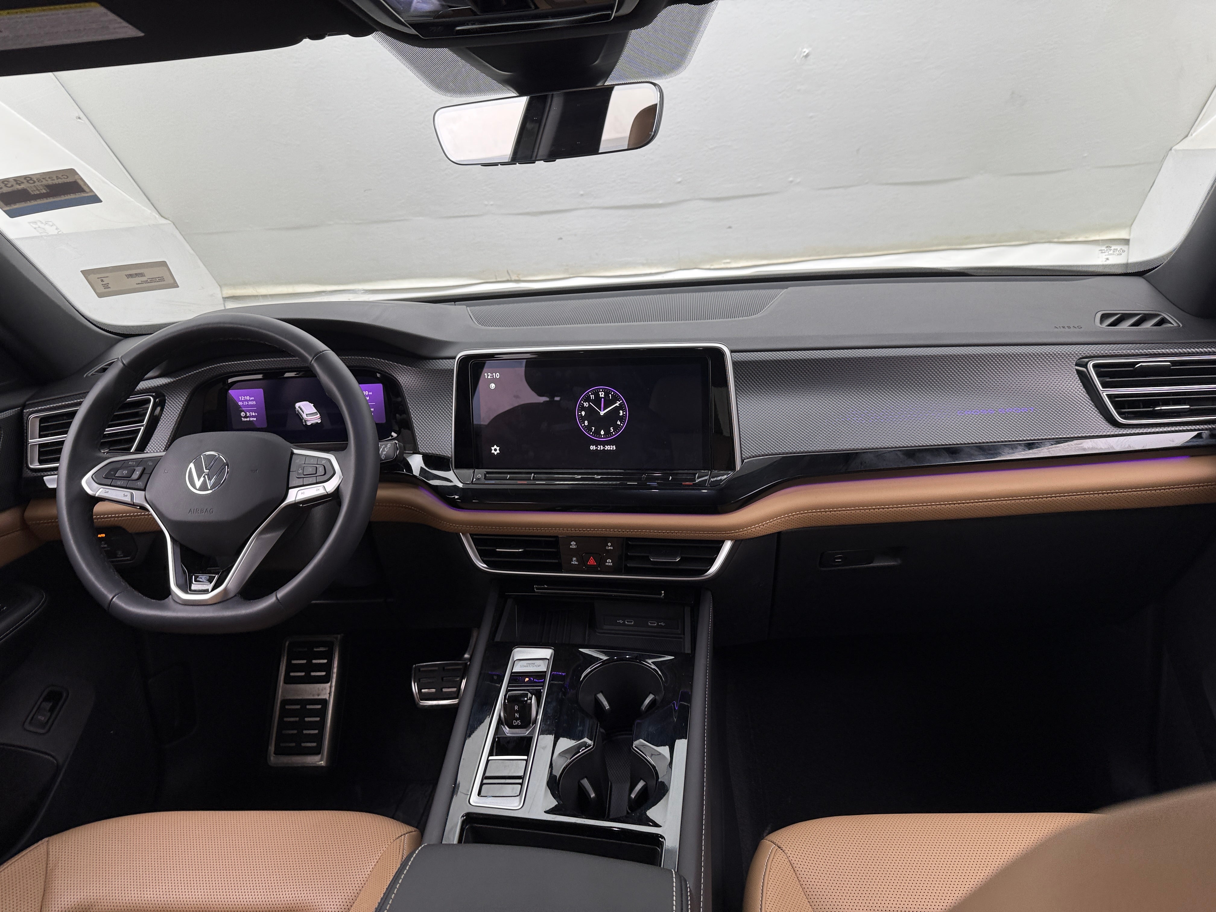 2025 Volkswagen Atlas SEL 2