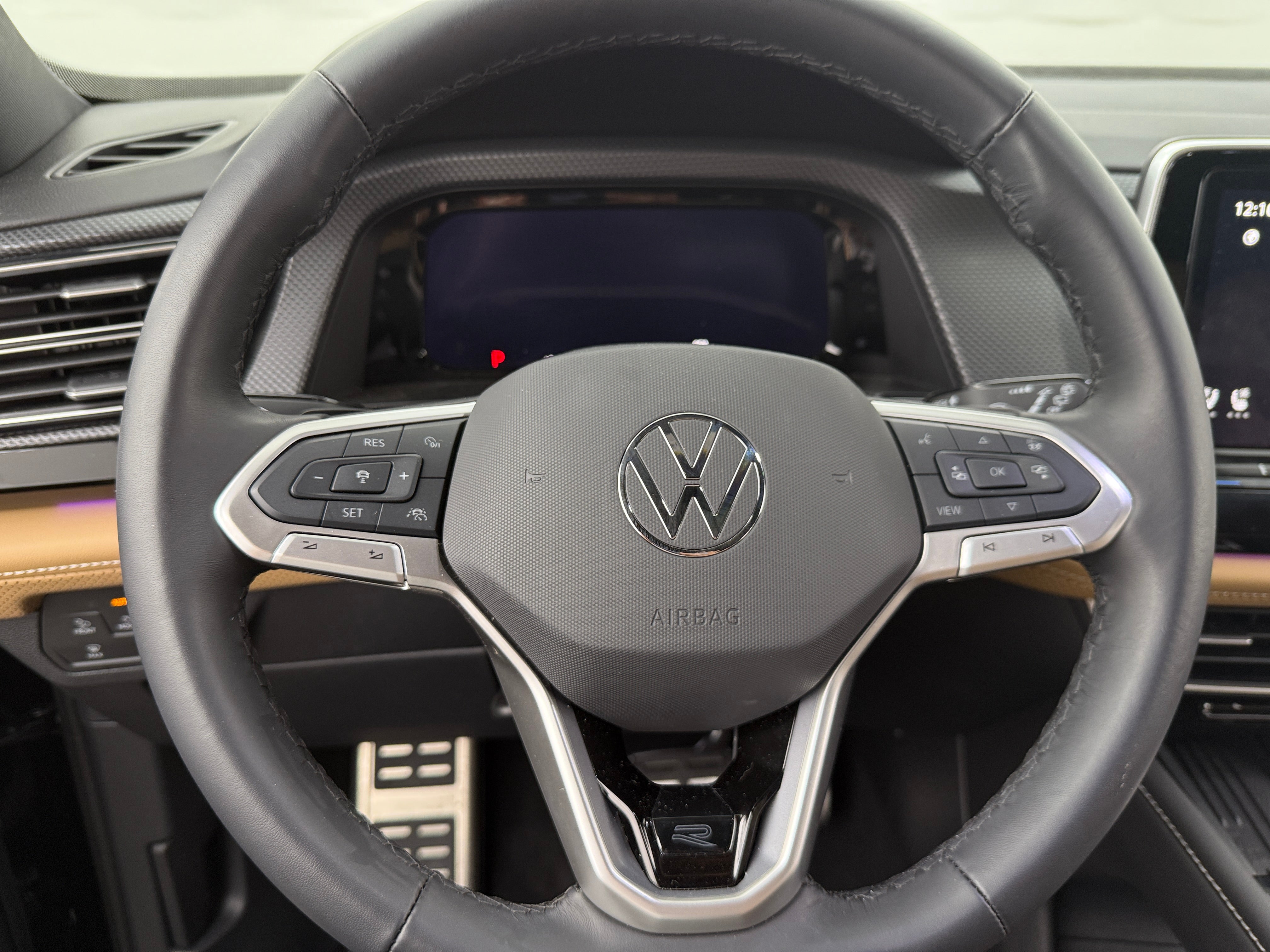 2025 Volkswagen Atlas SEL 4