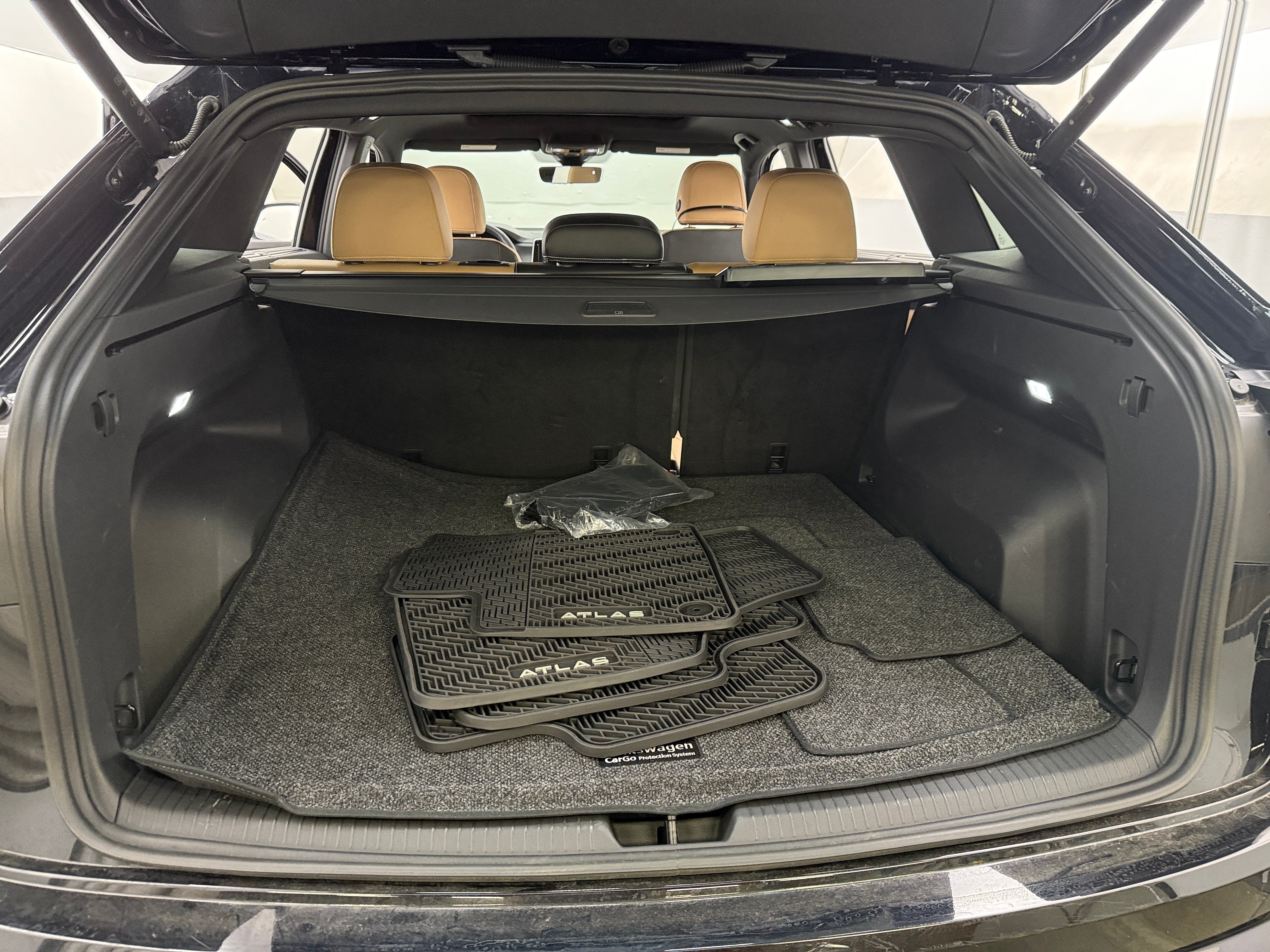 2025 Volkswagen Atlas SEL 6