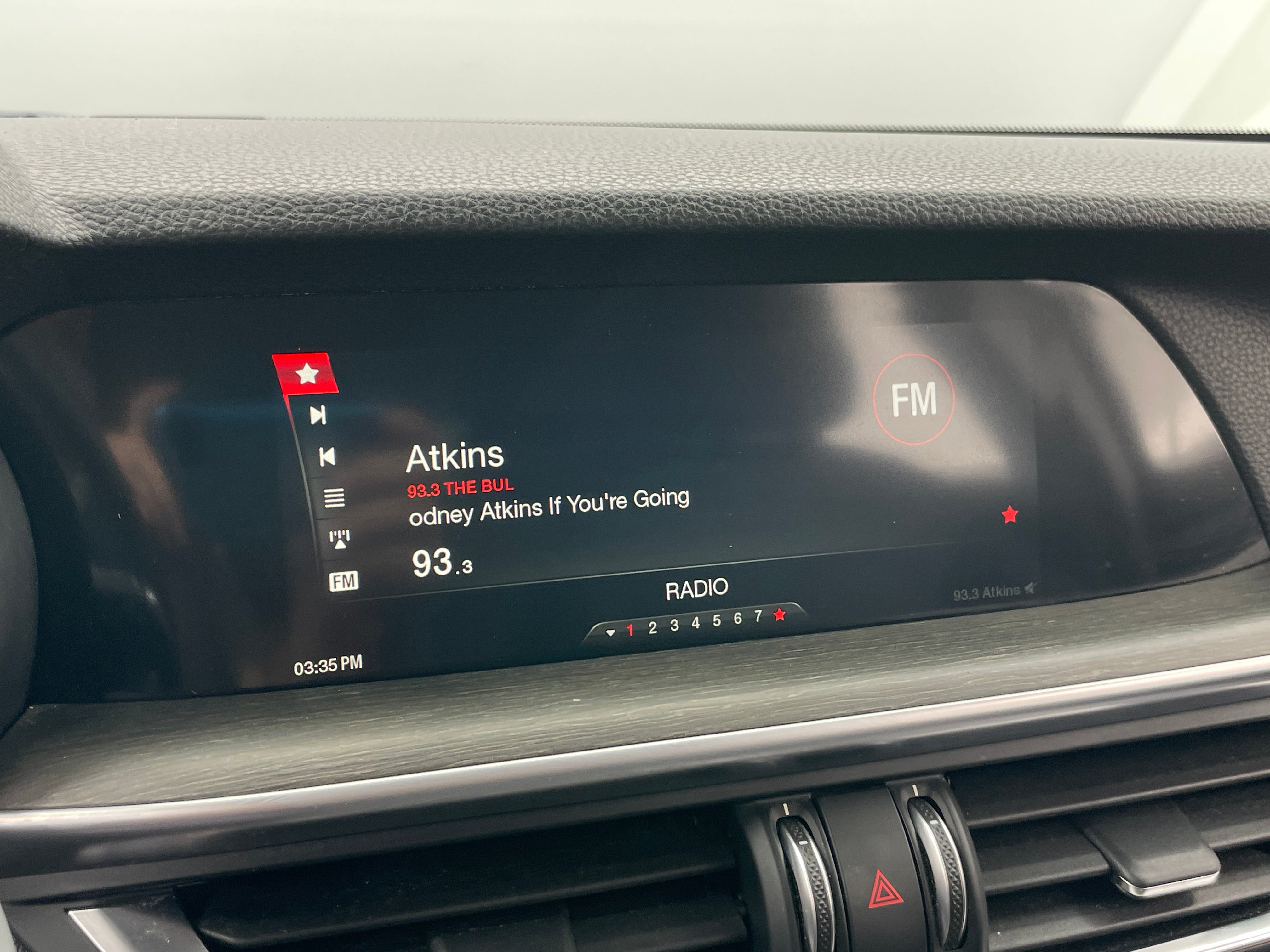 2018 Alfa Romeo Stelvio Ti 3
