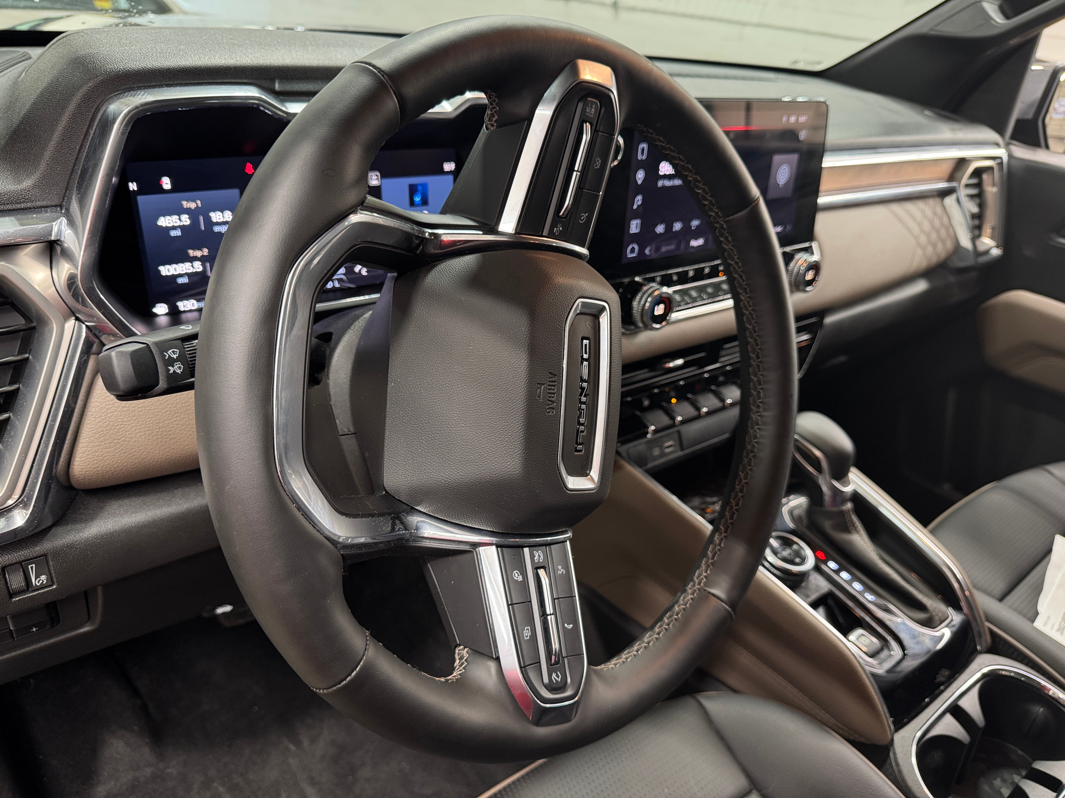 2024 GMC Canyon Denali 3