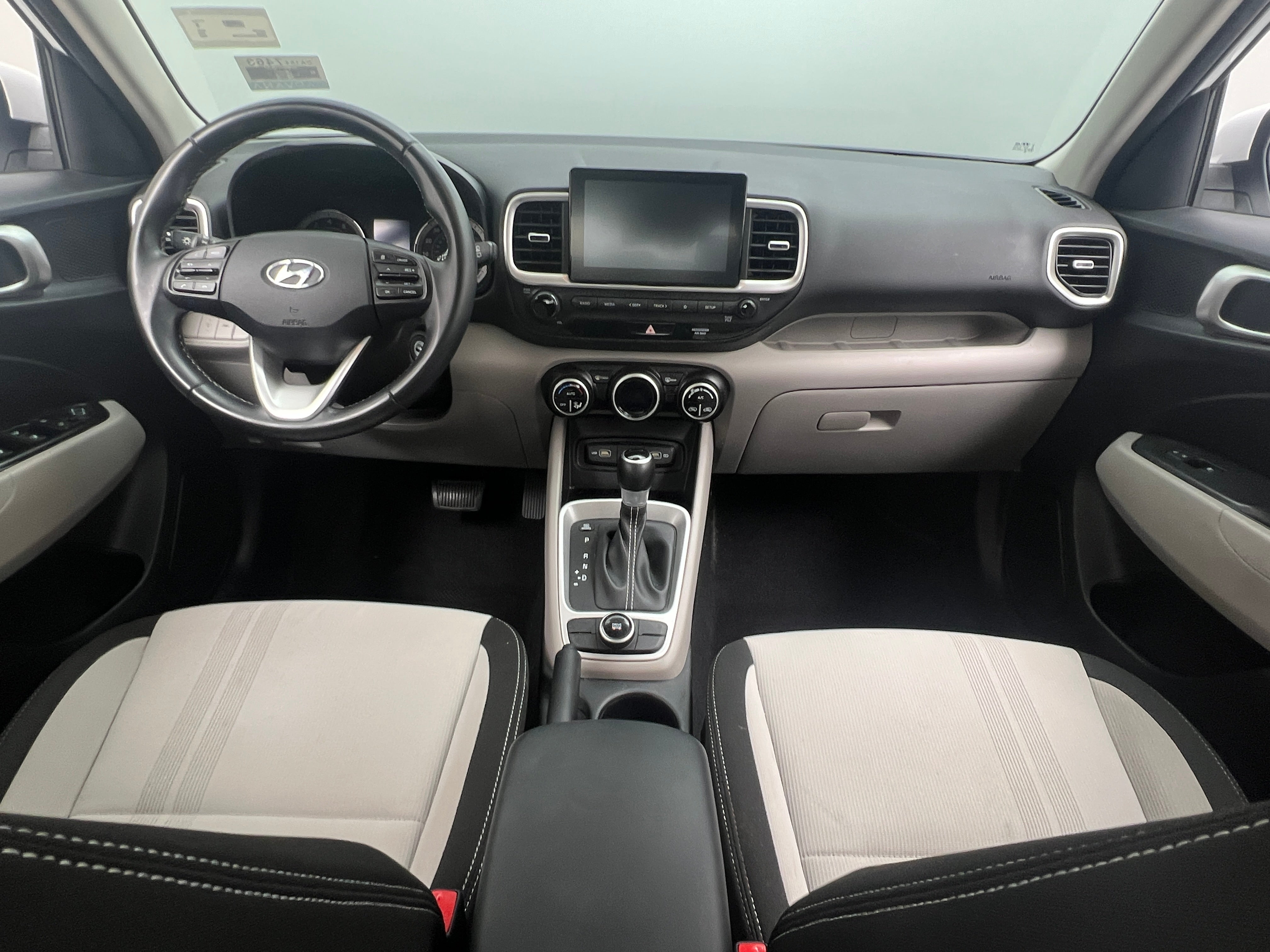 2022 Hyundai Venue SEL 3