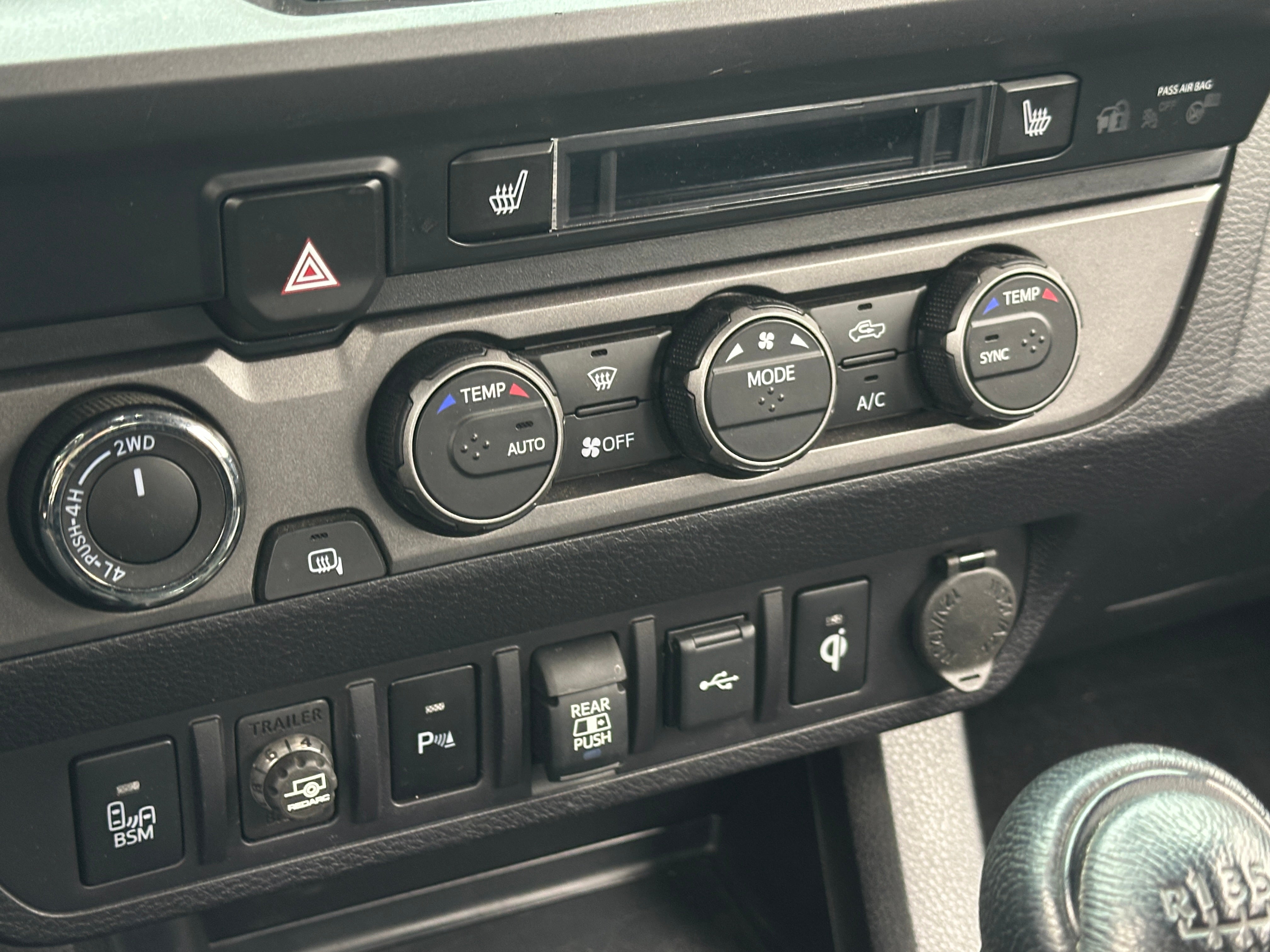 2022 Toyota Tacoma TRD Off-Road 4