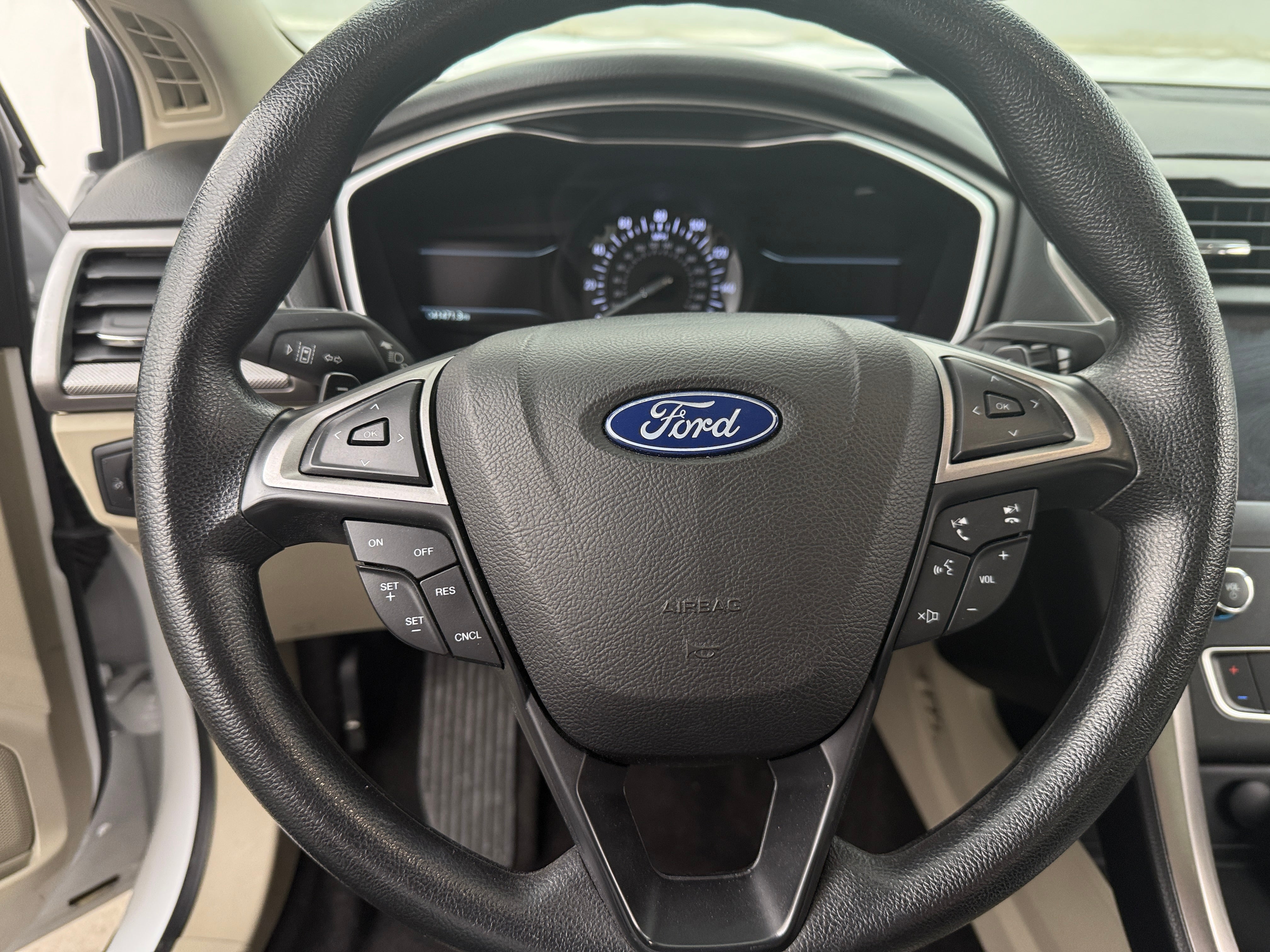 2019 Ford Fusion SE 5