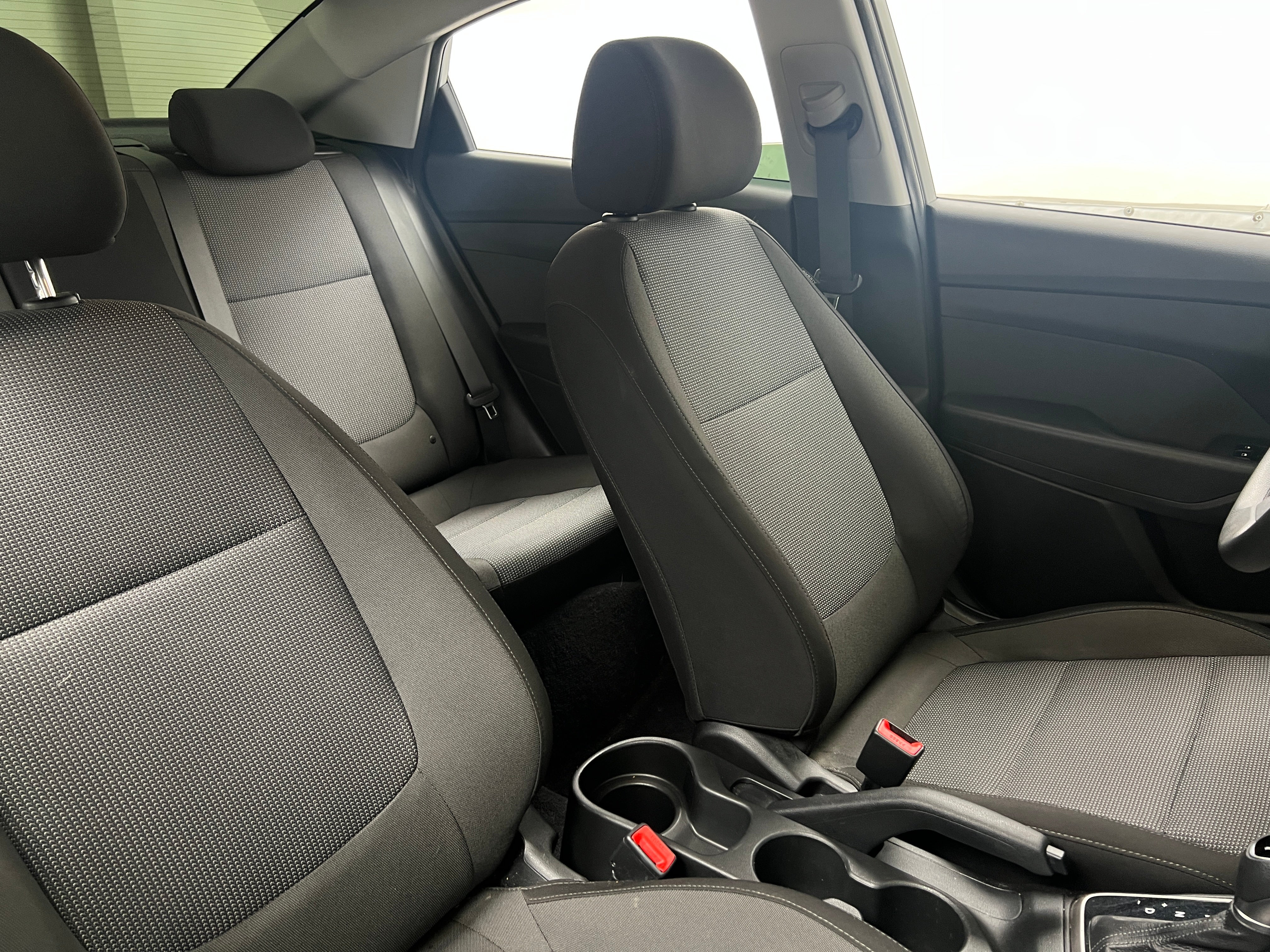 2019 Hyundai Accent SE 2