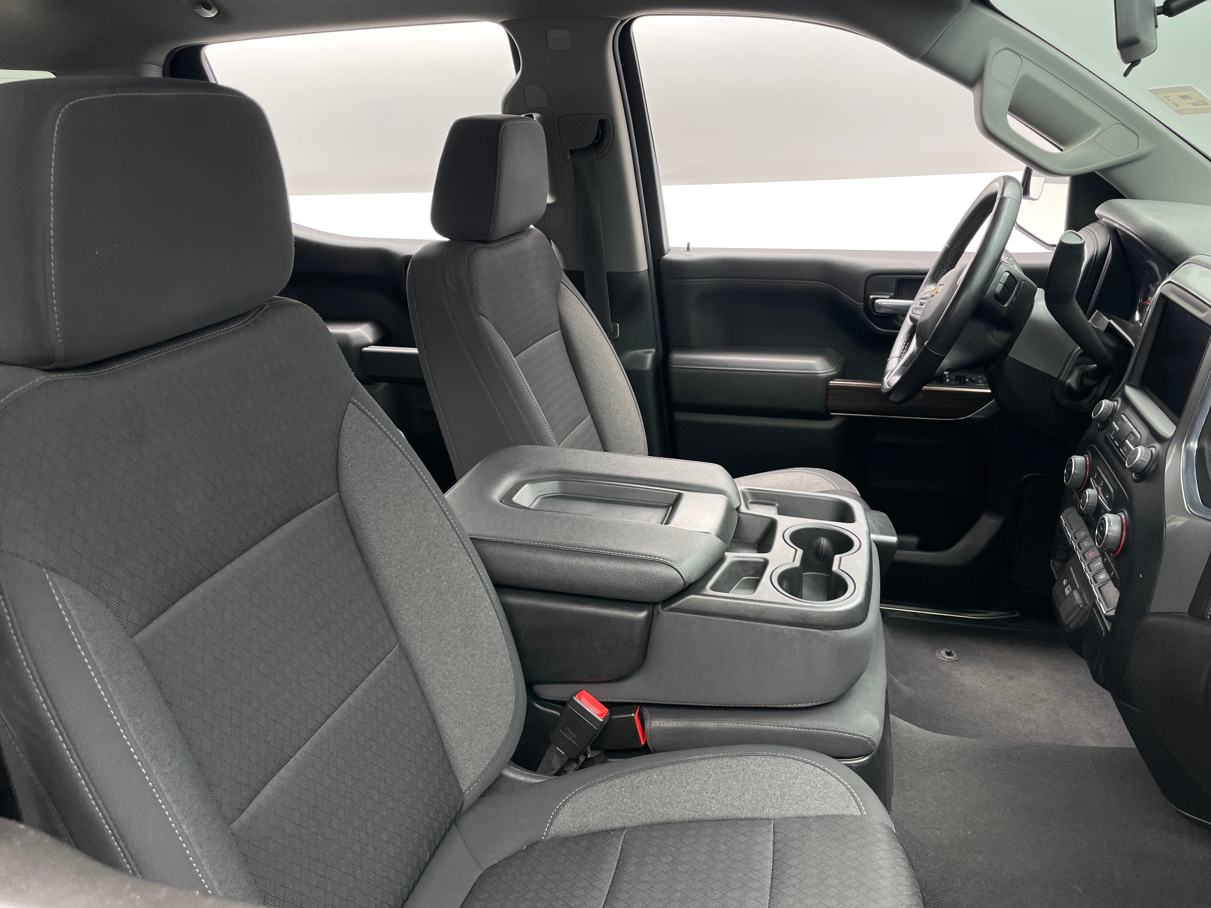 2021 Chevrolet Silverado 1500 LT 2