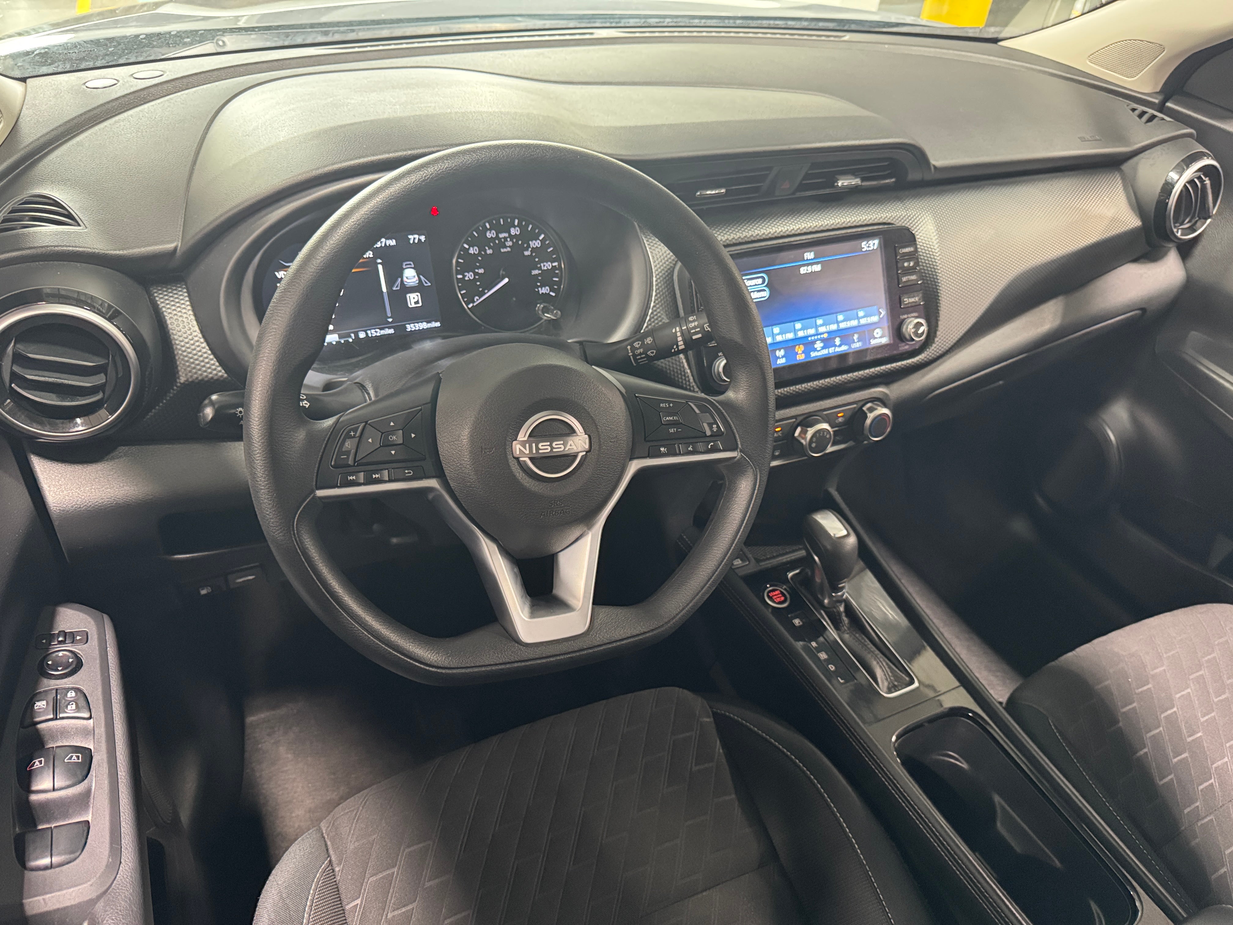 2023 Nissan Kicks SV 3