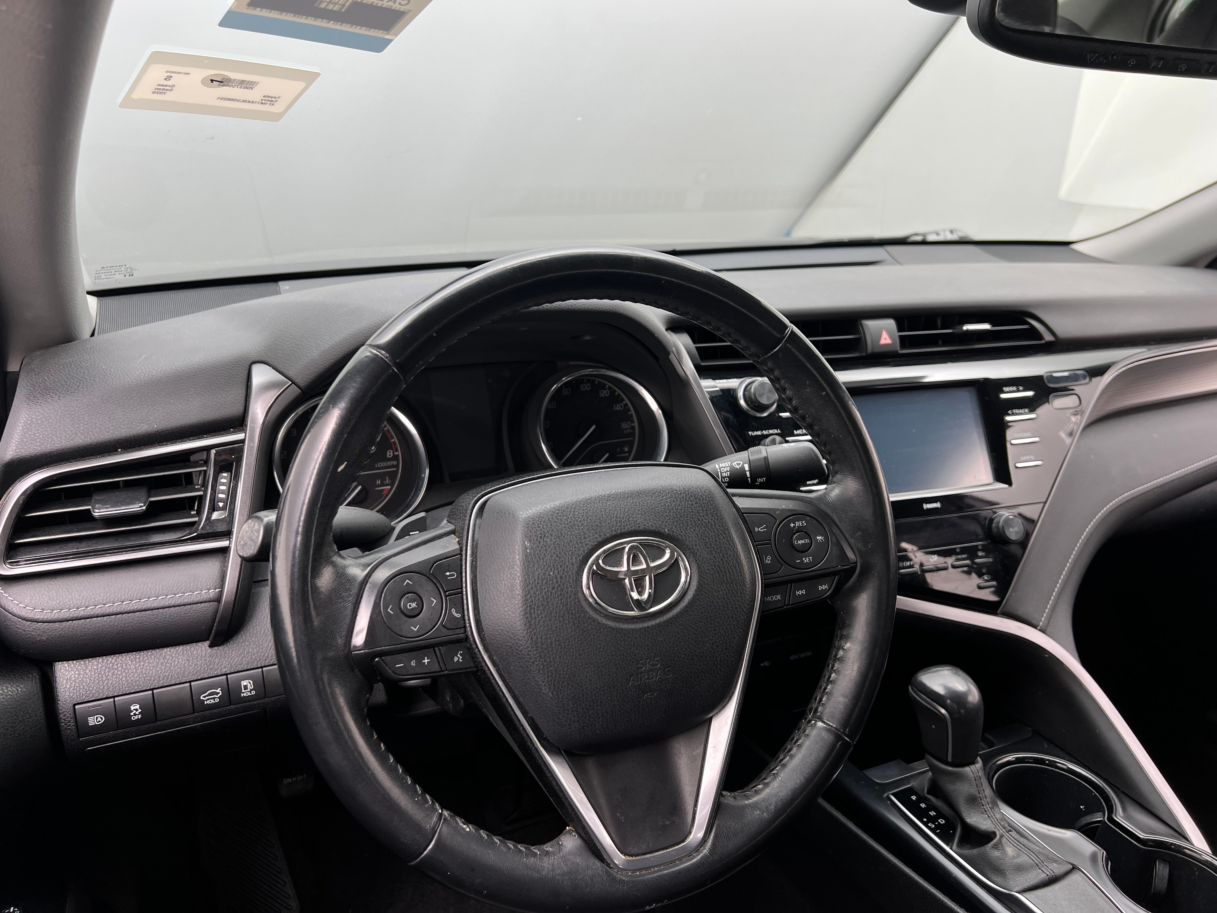 2020 Toyota Camry SE 5