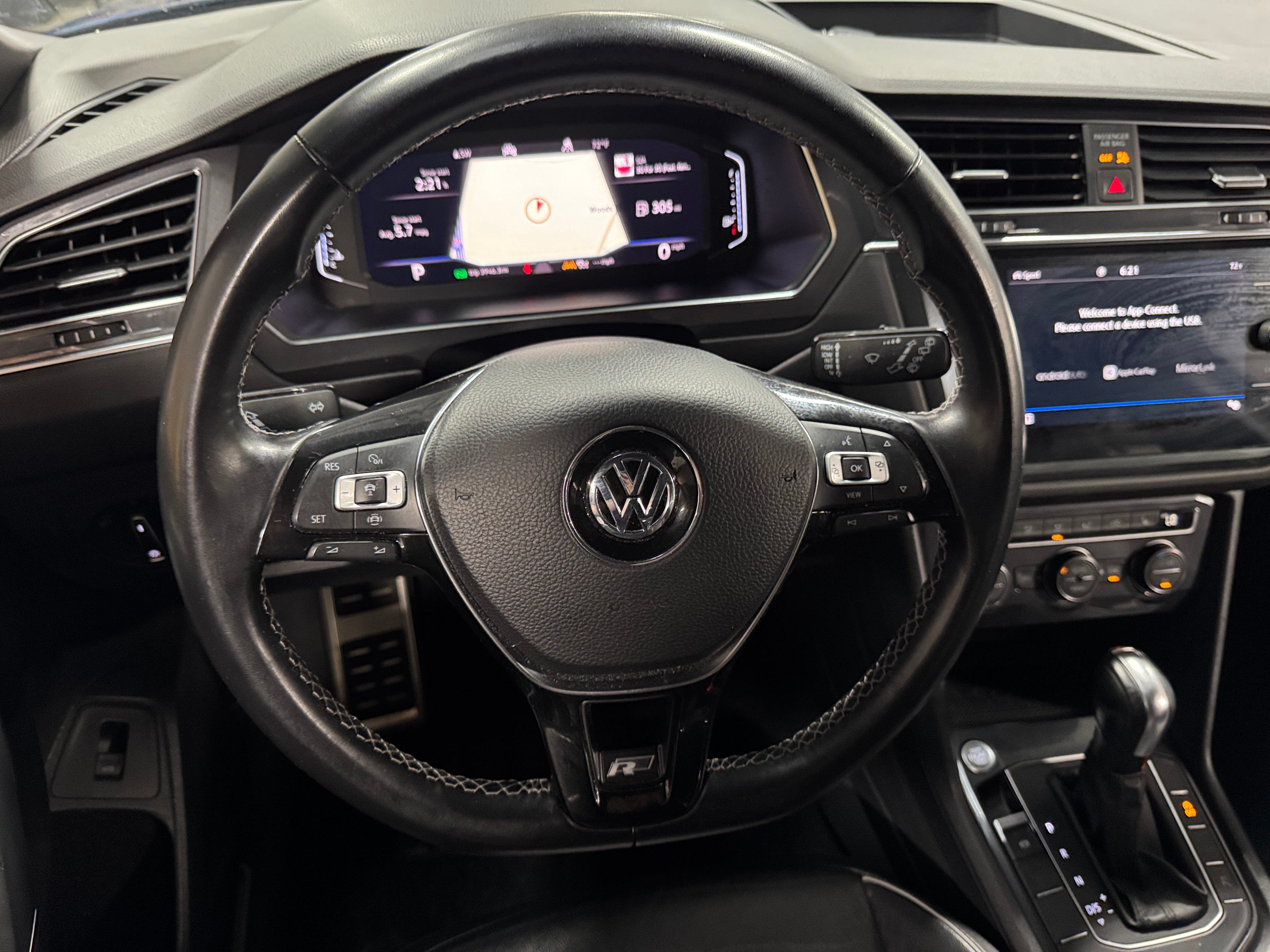 2020 Volkswagen Tiguan SE R-Line 5