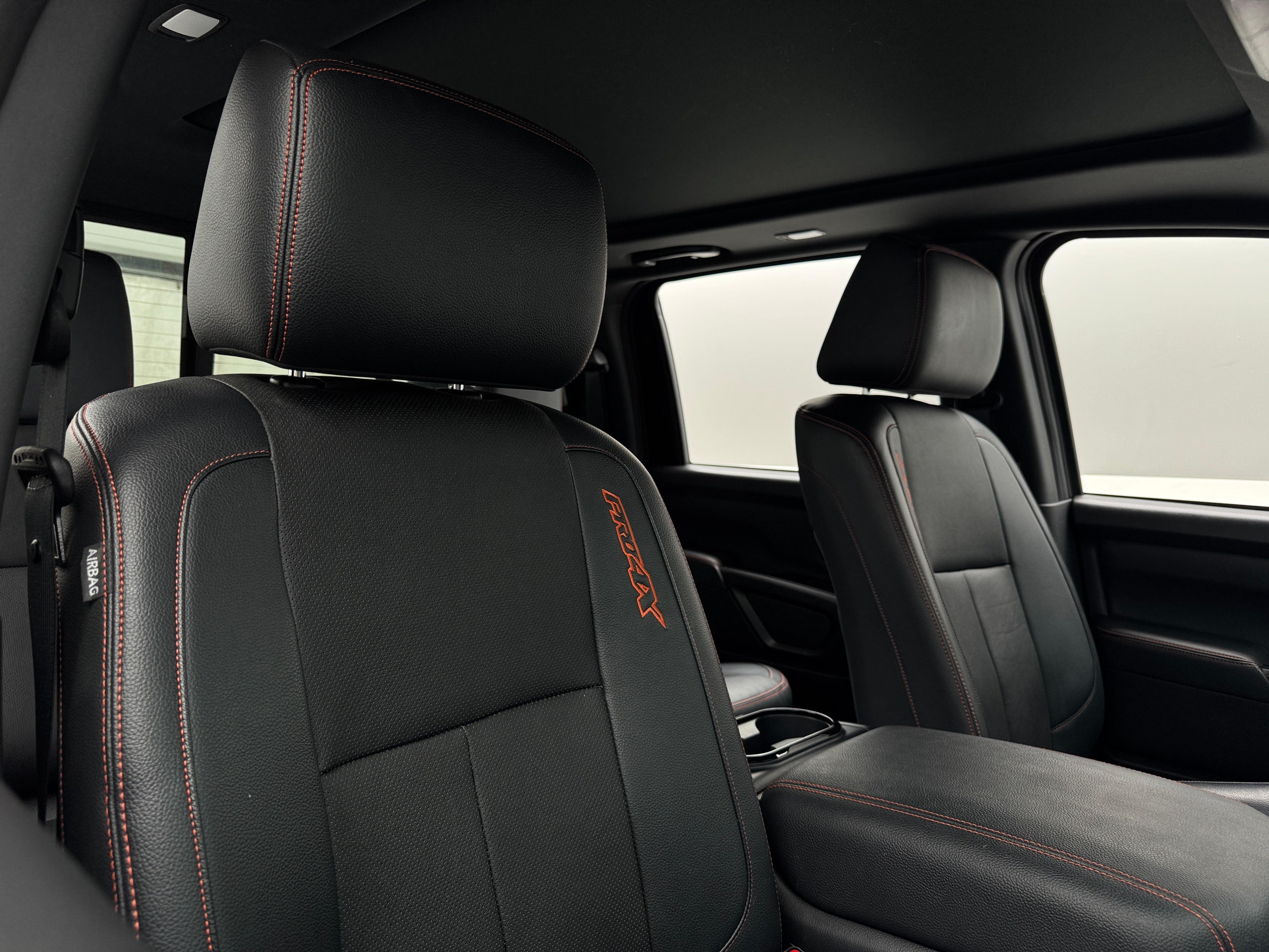 2024 Nissan Titan PRO-4X 2