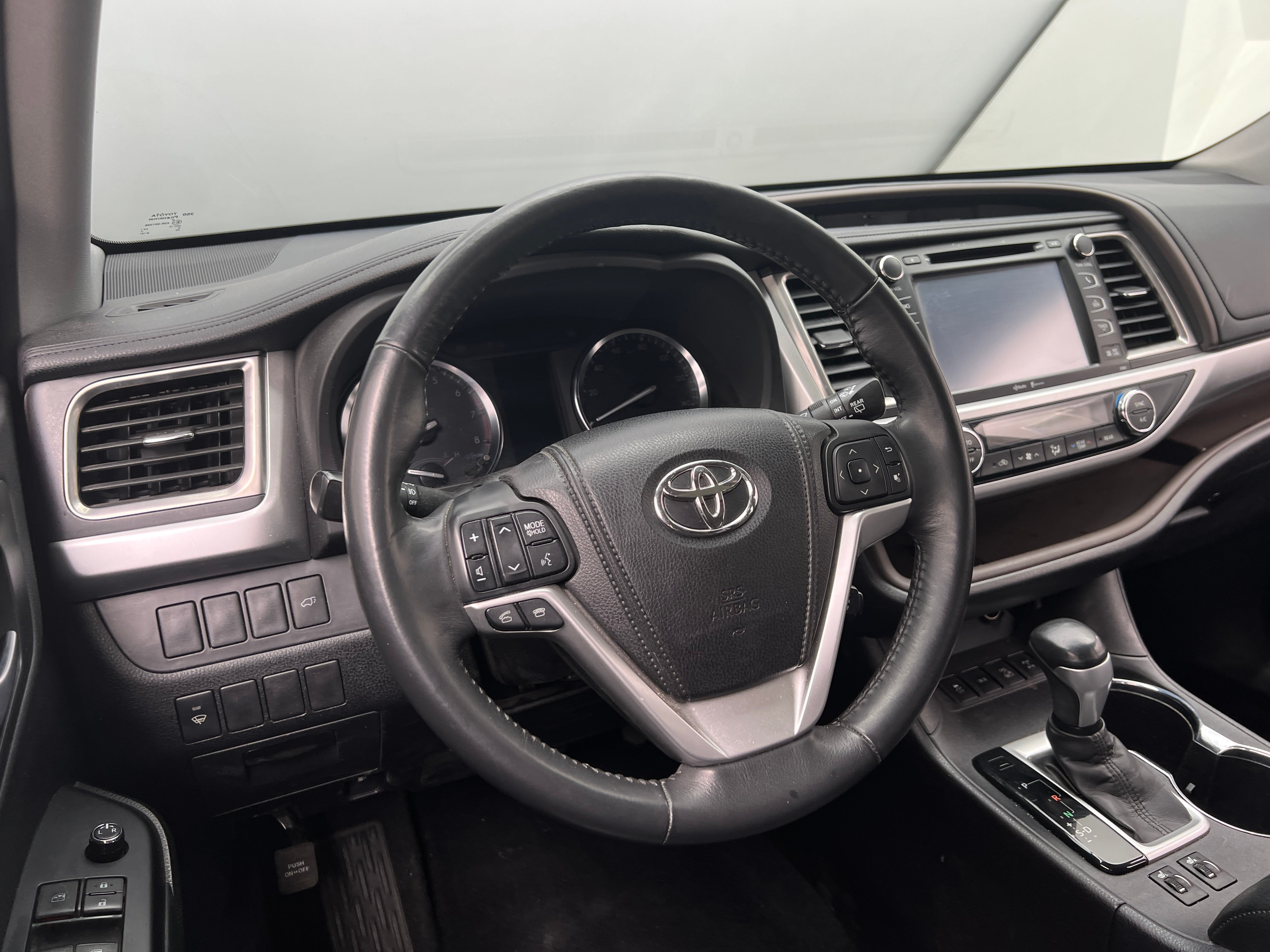 2015 Toyota Highlander XLE 4