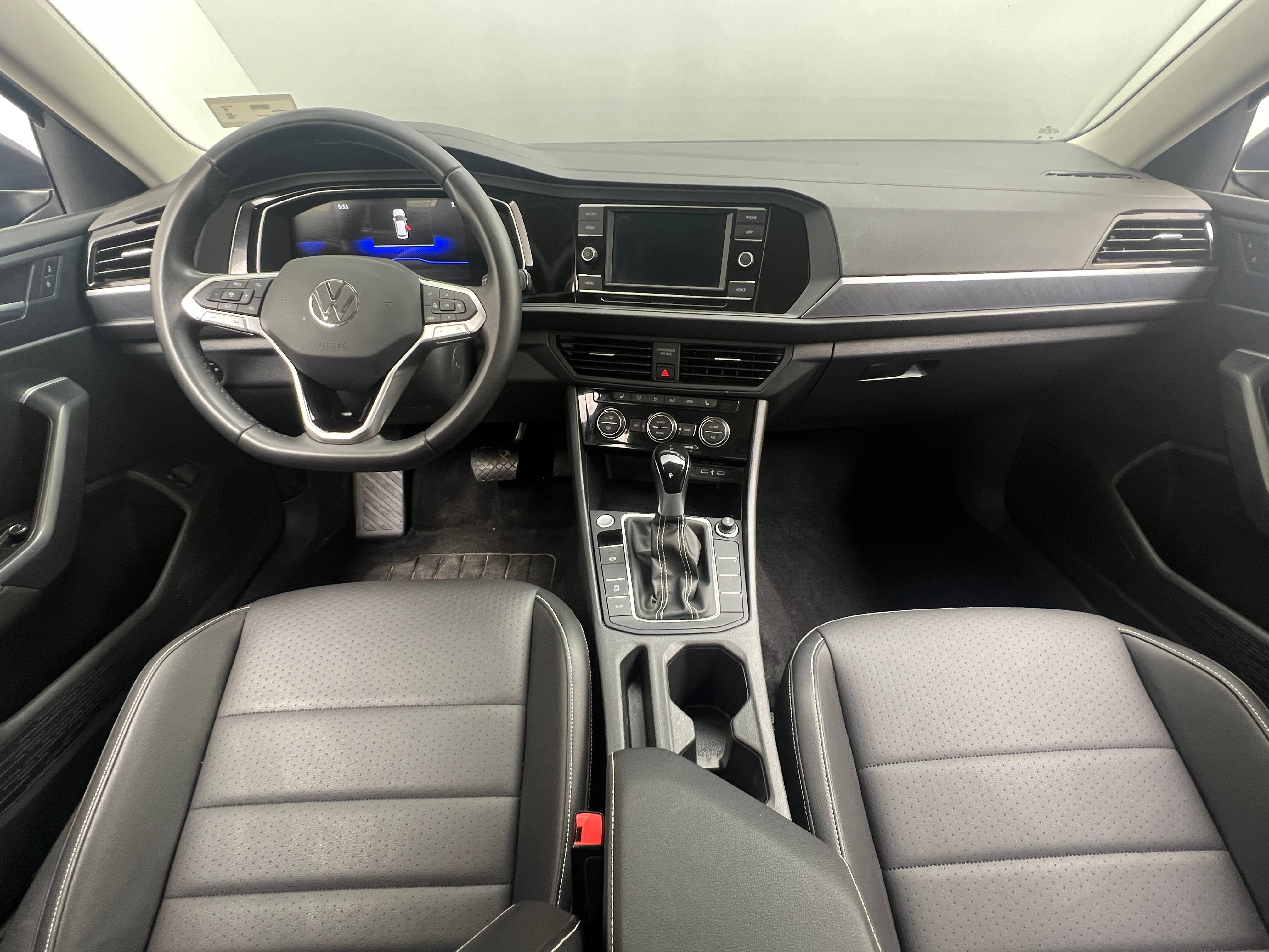 2024 Volkswagen Jetta SE 2