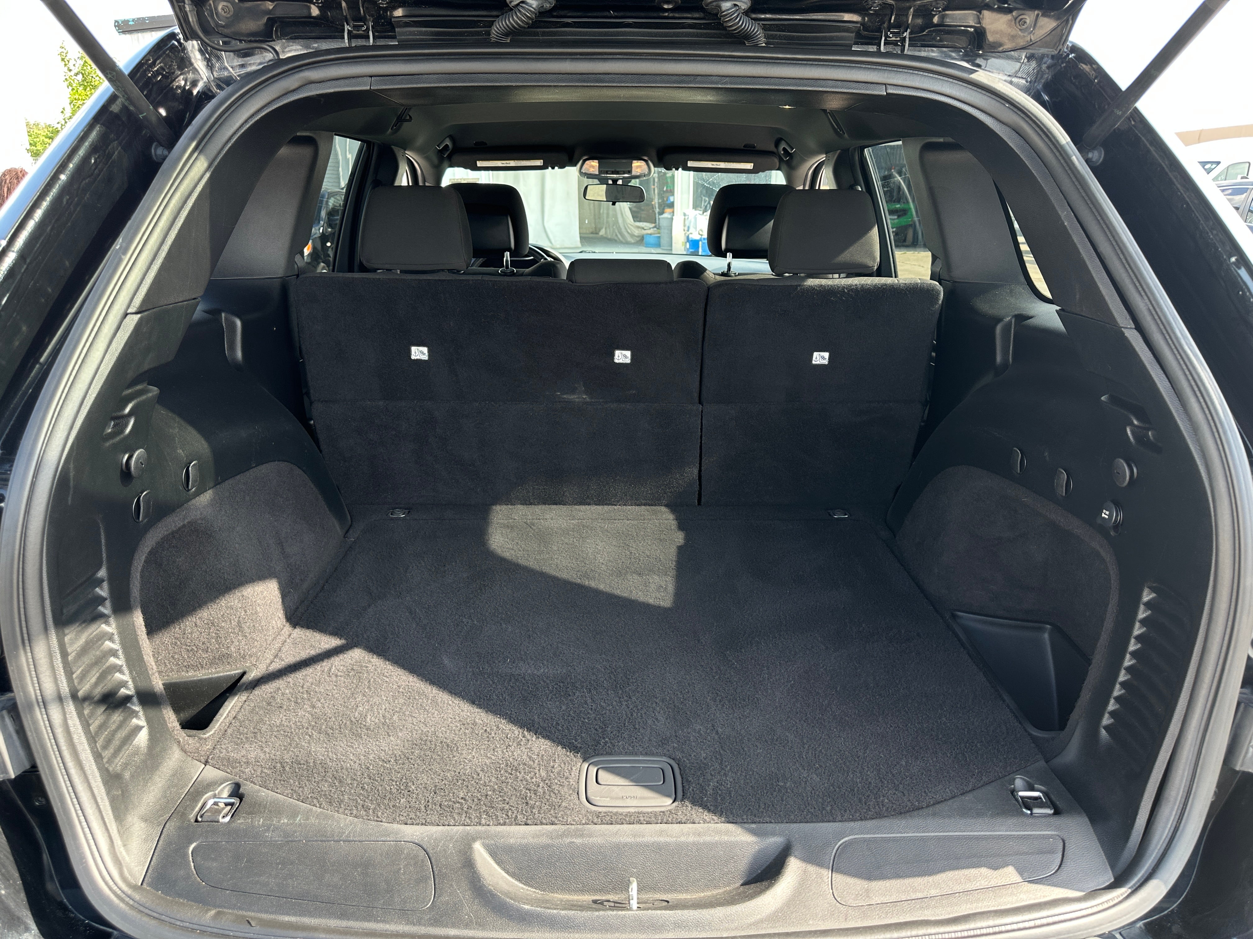 2019 Jeep Grand Cherokee Laredo 7