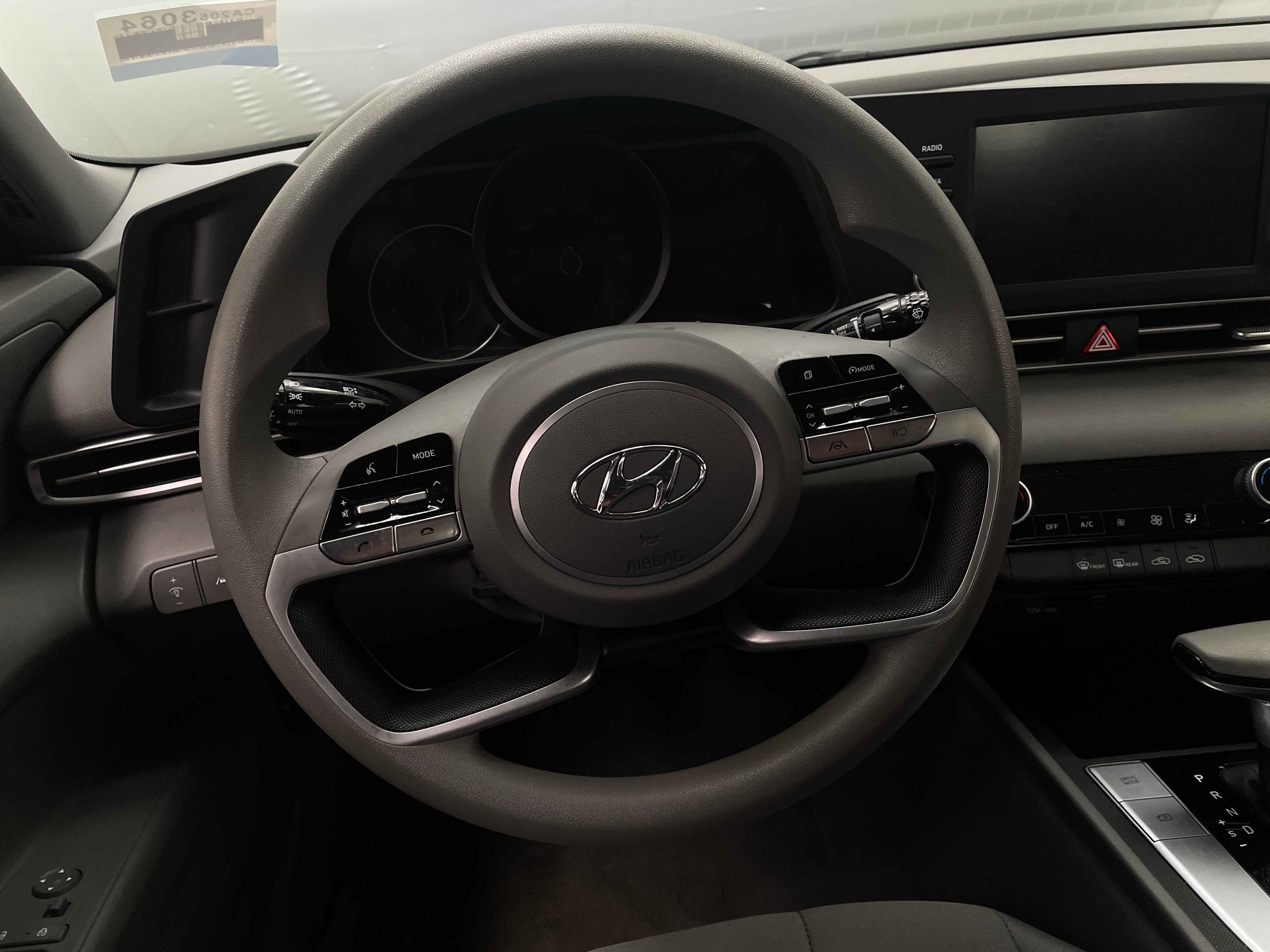 2022 Hyundai Elantra SEL 5