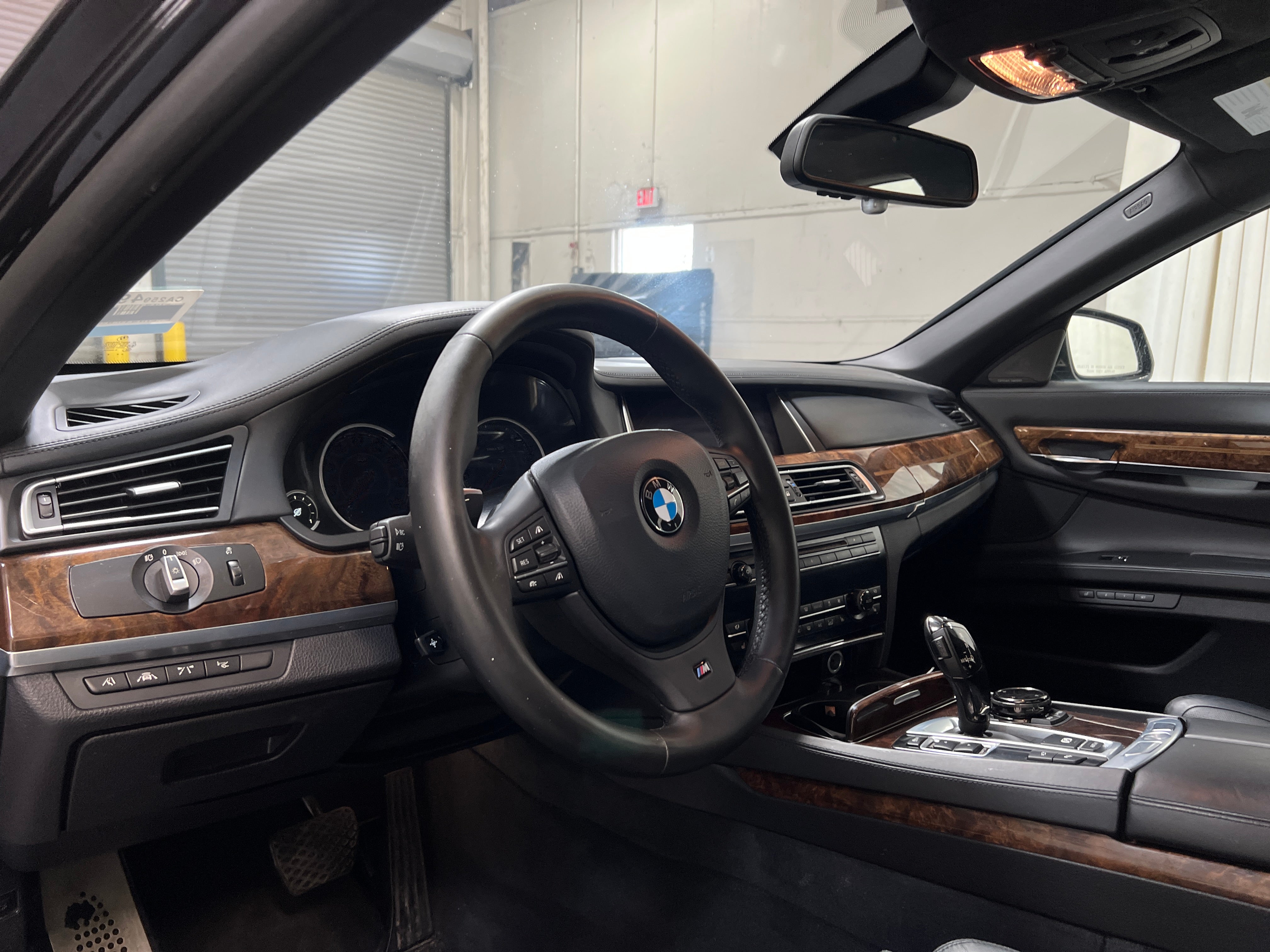 2015 BMW 7 Series 750i 2