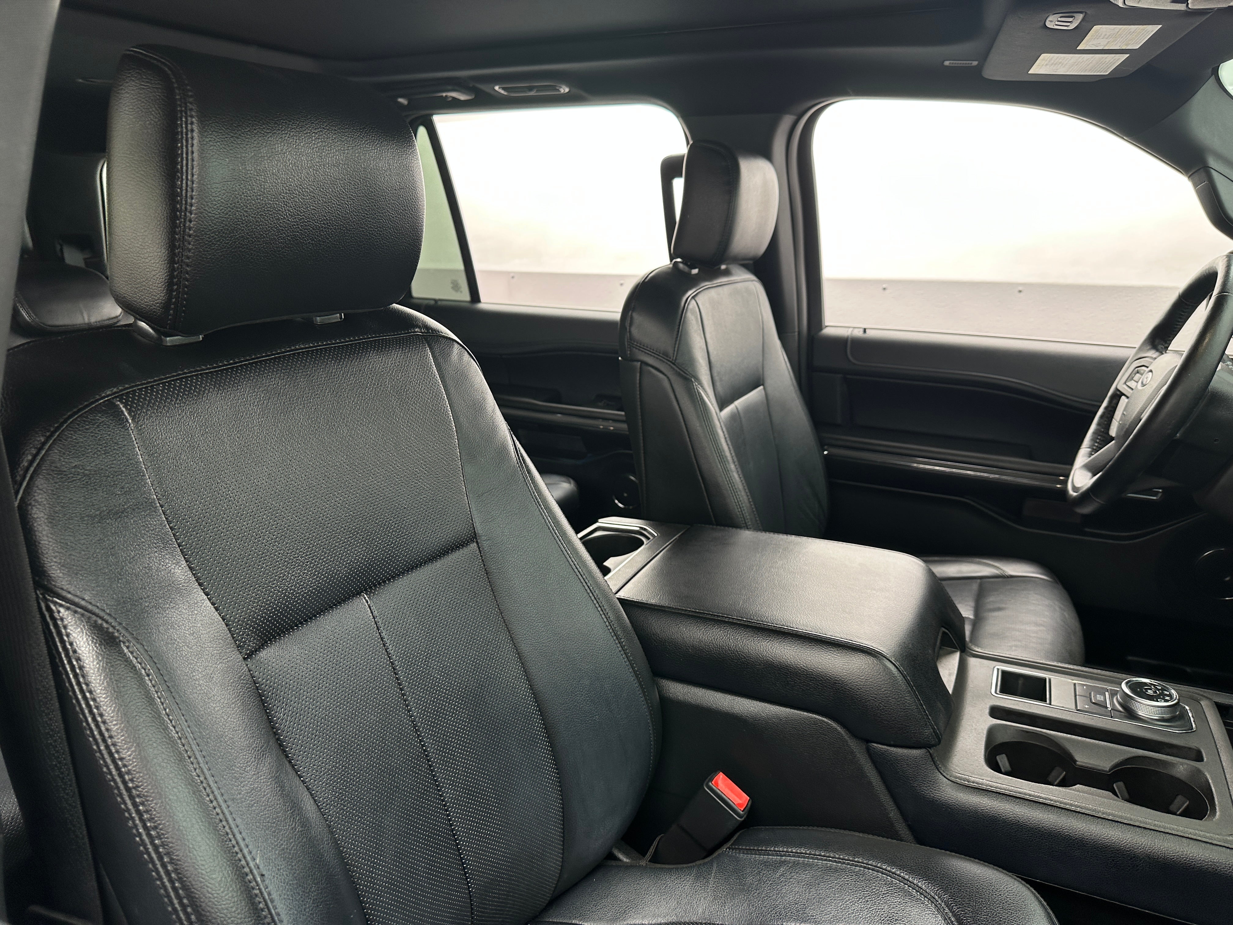 2018 Ford Expedition XLT 2