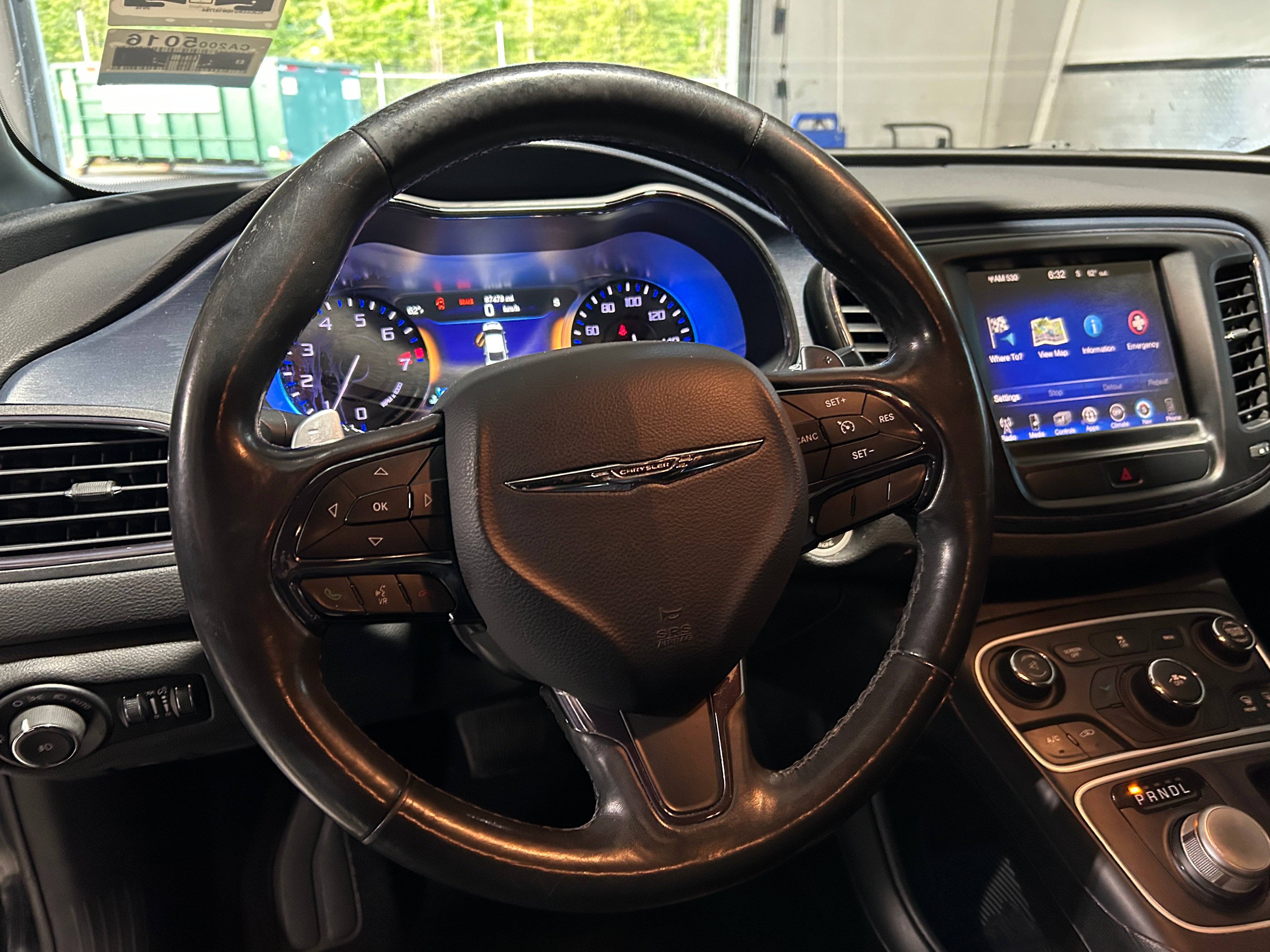 2016 Chrysler 200 S 4