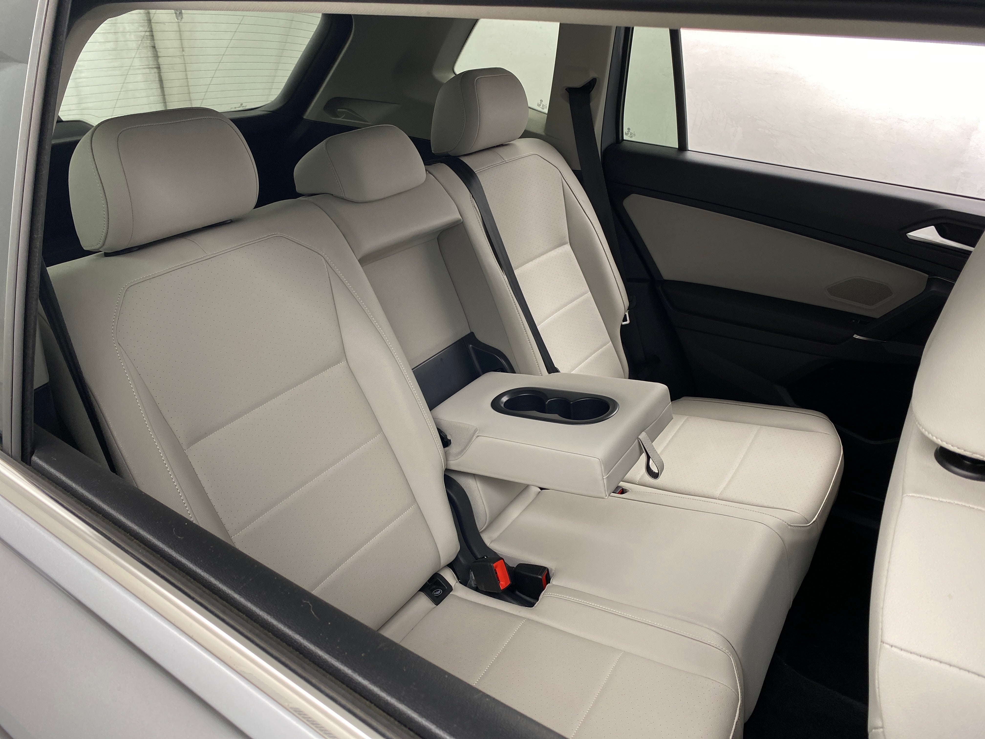 2020 Volkswagen Tiguan SEL 5