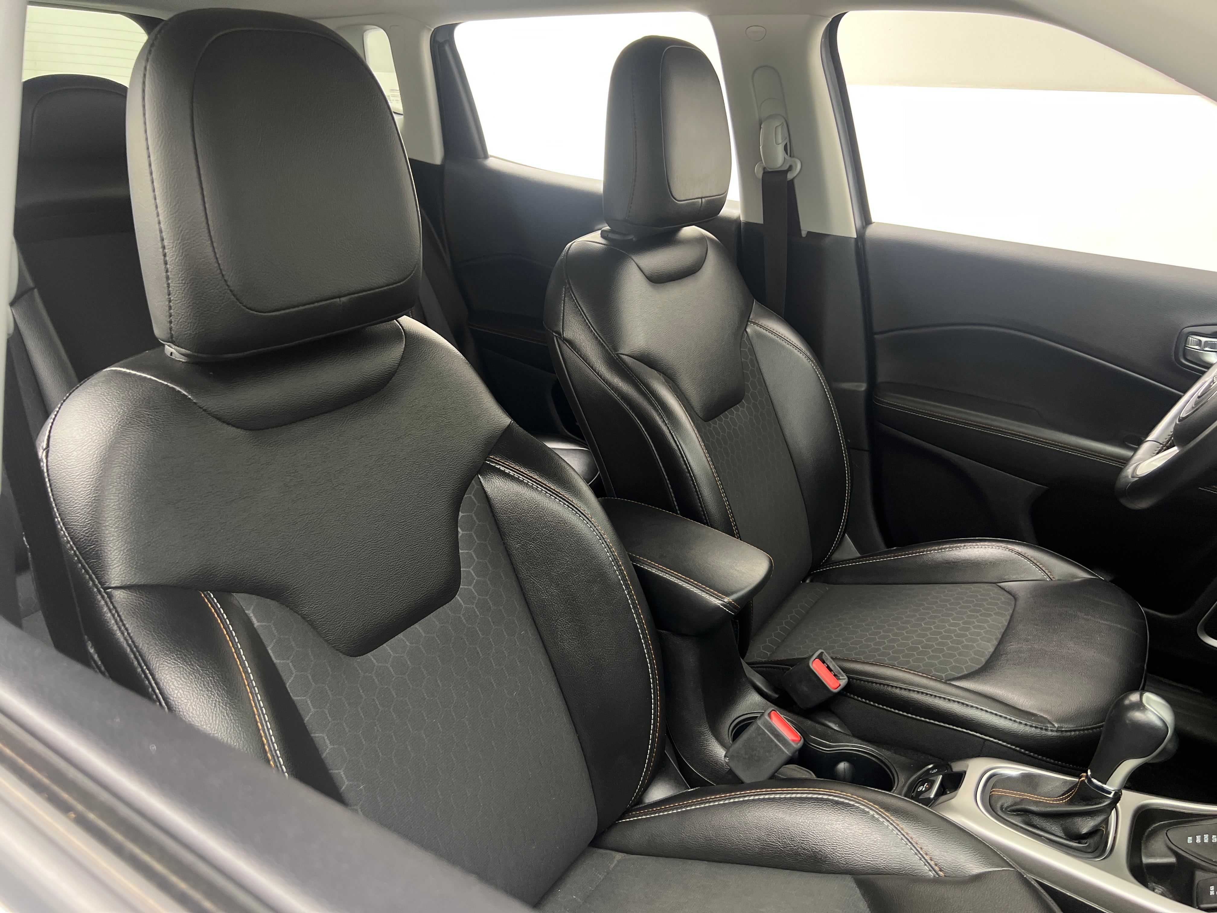 2018 Jeep Compass Latitude 2