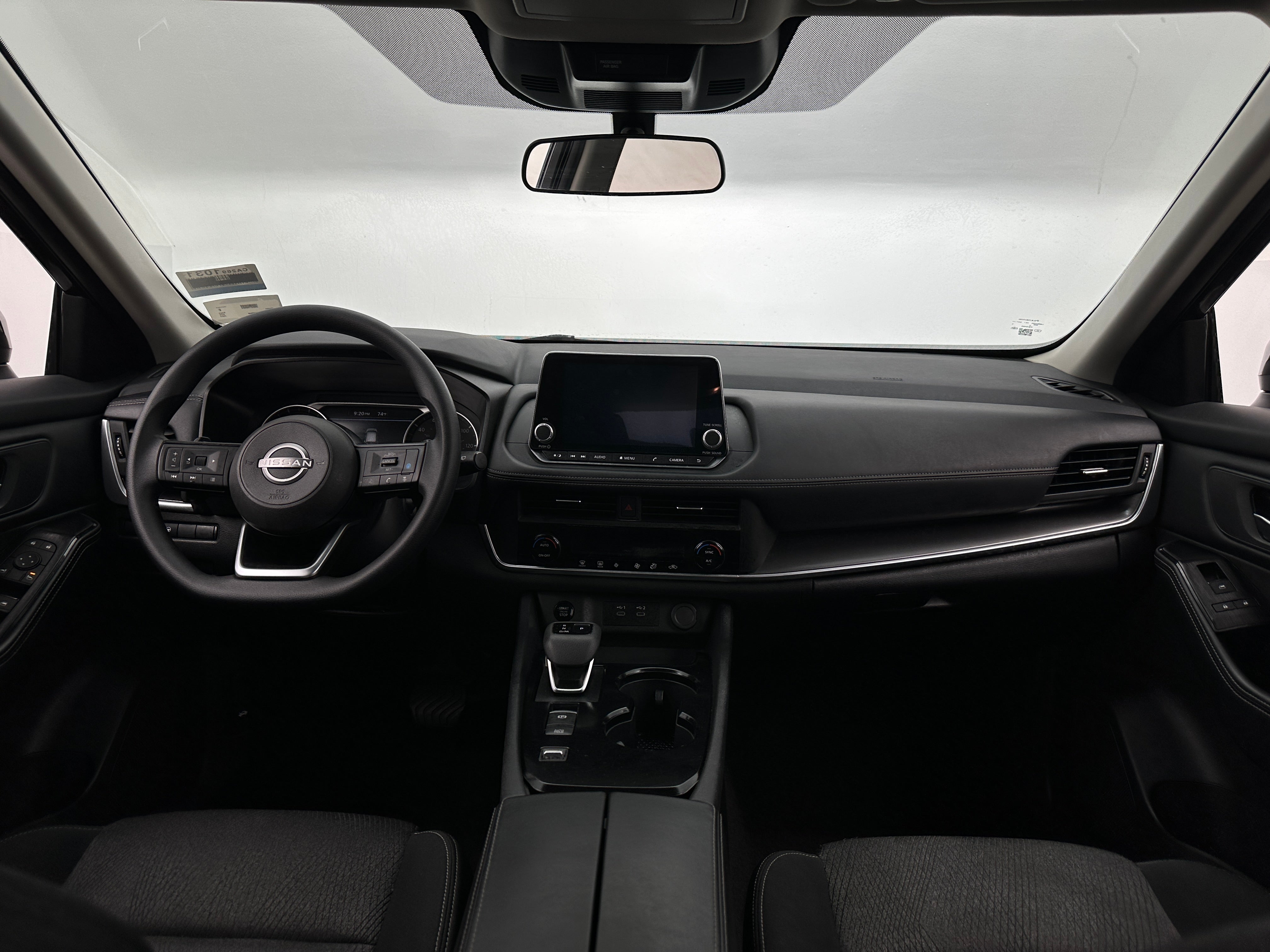 2024 Nissan Rogue SV 3