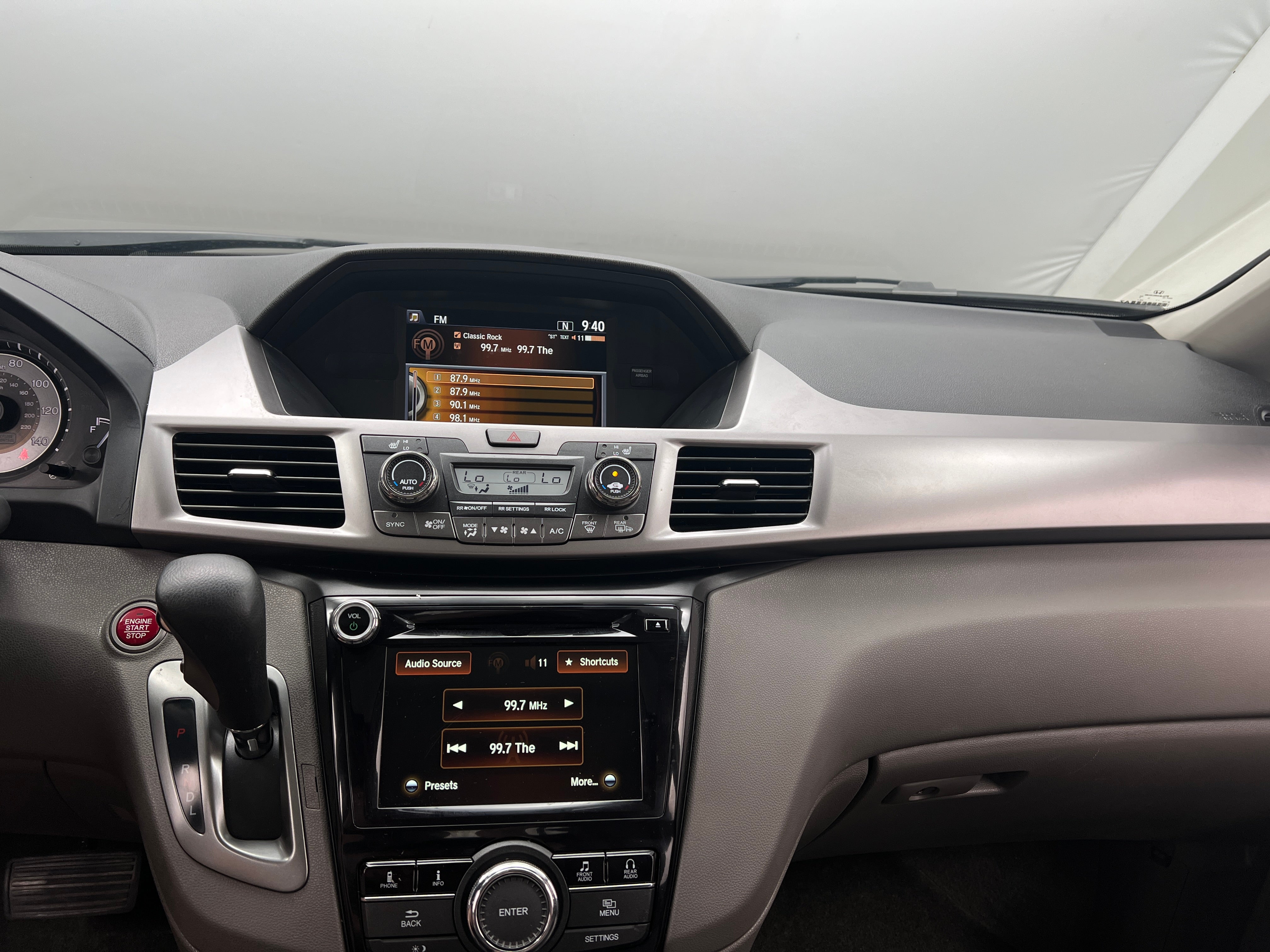 2016 Honda Odyssey EX-L 3