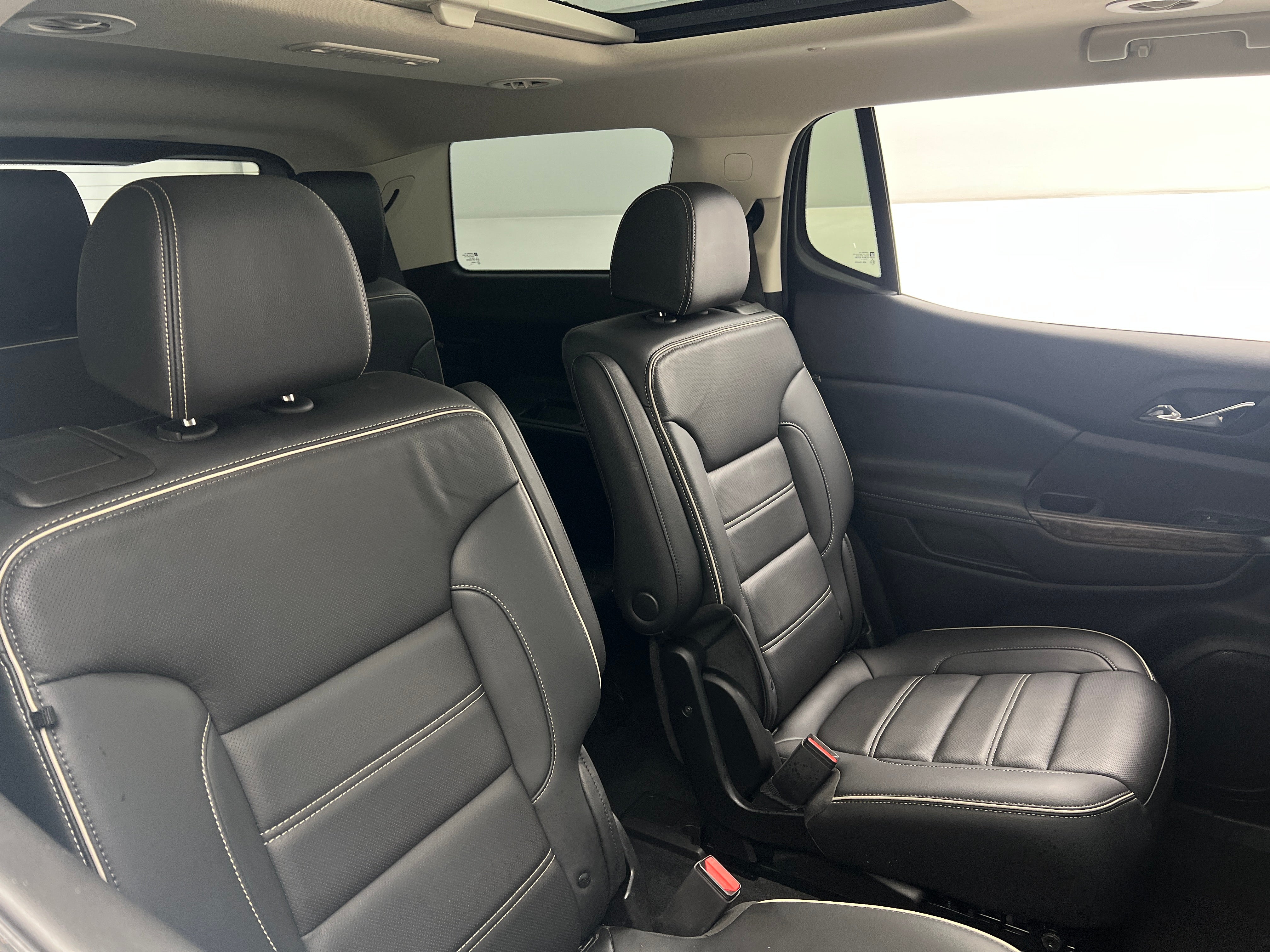 2021 GMC Acadia Denali 5