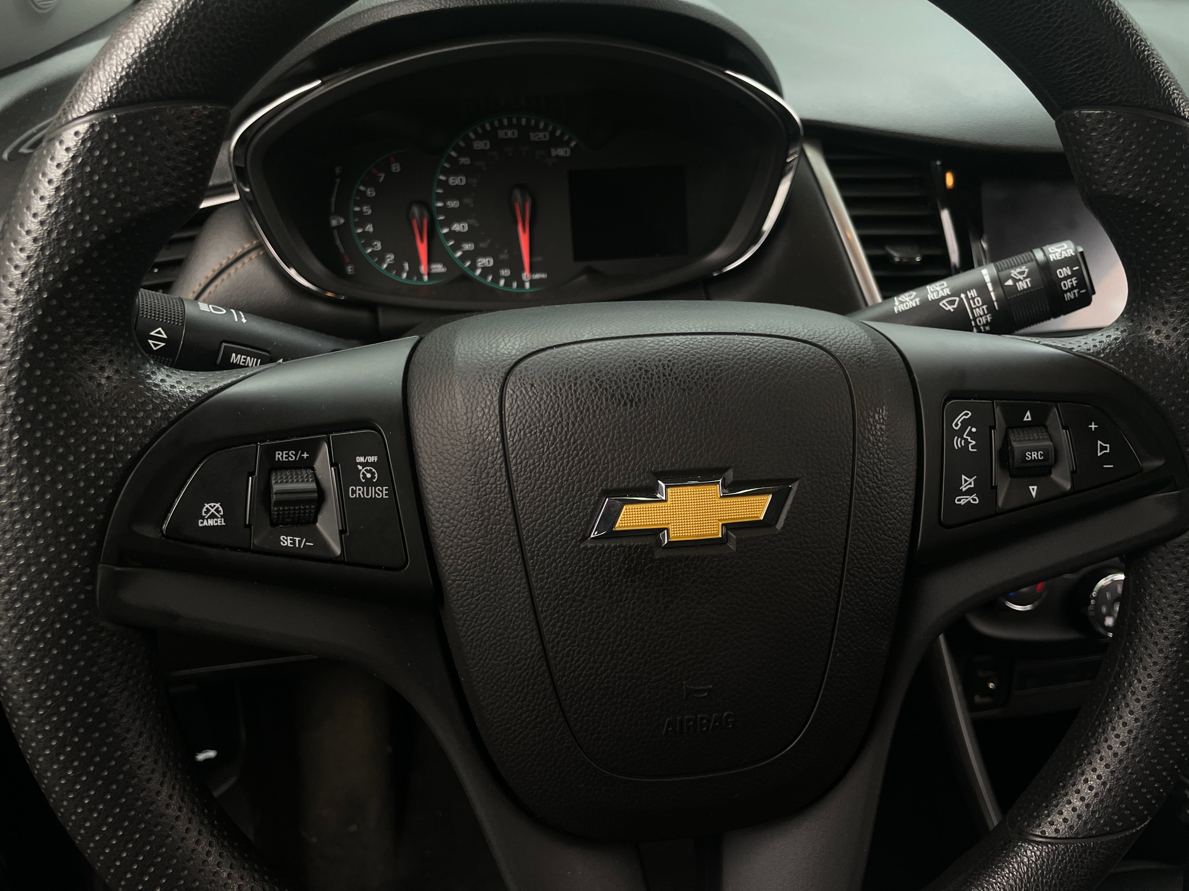 2022 Chevrolet Trax LS 5