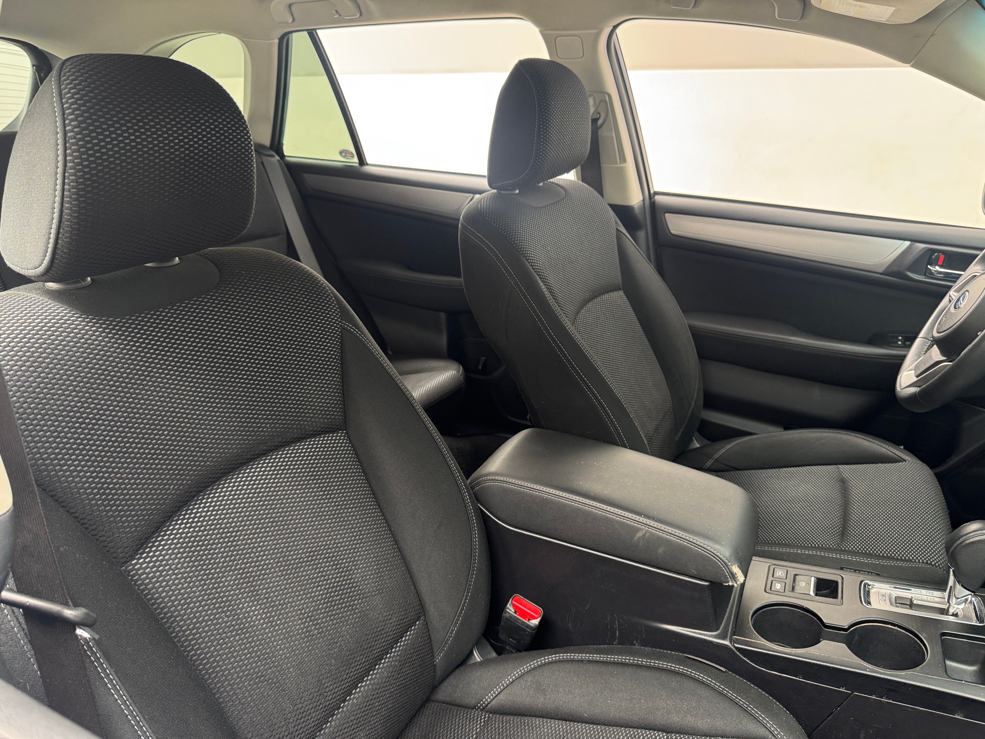 2019 Subaru Outback Premium 2