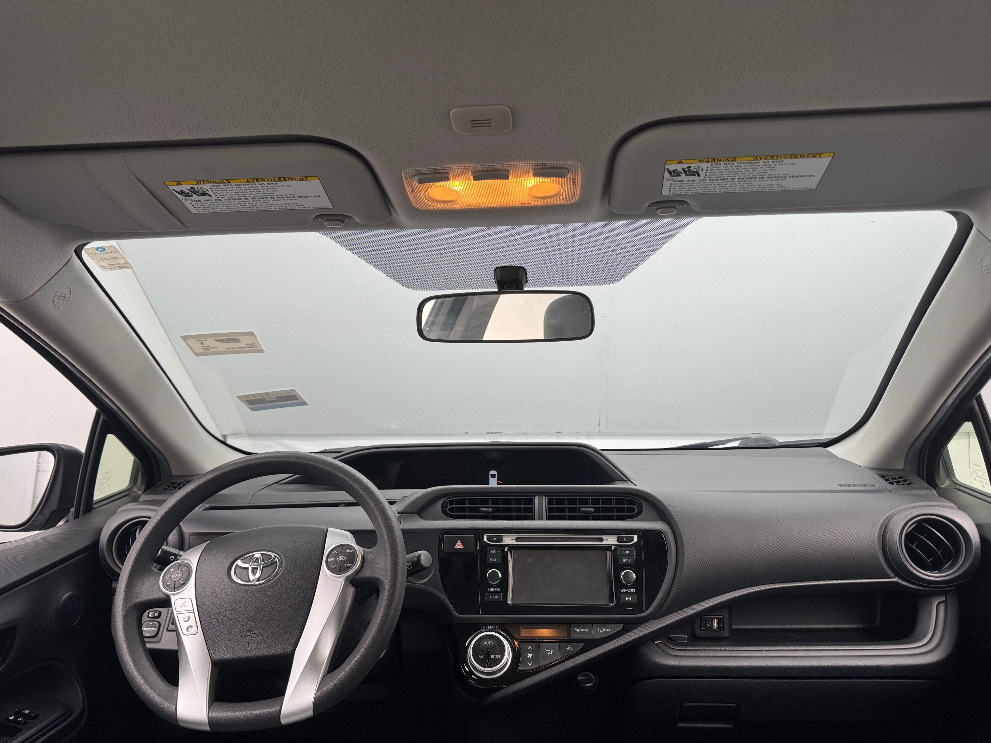 2016 Toyota Prius c One 3