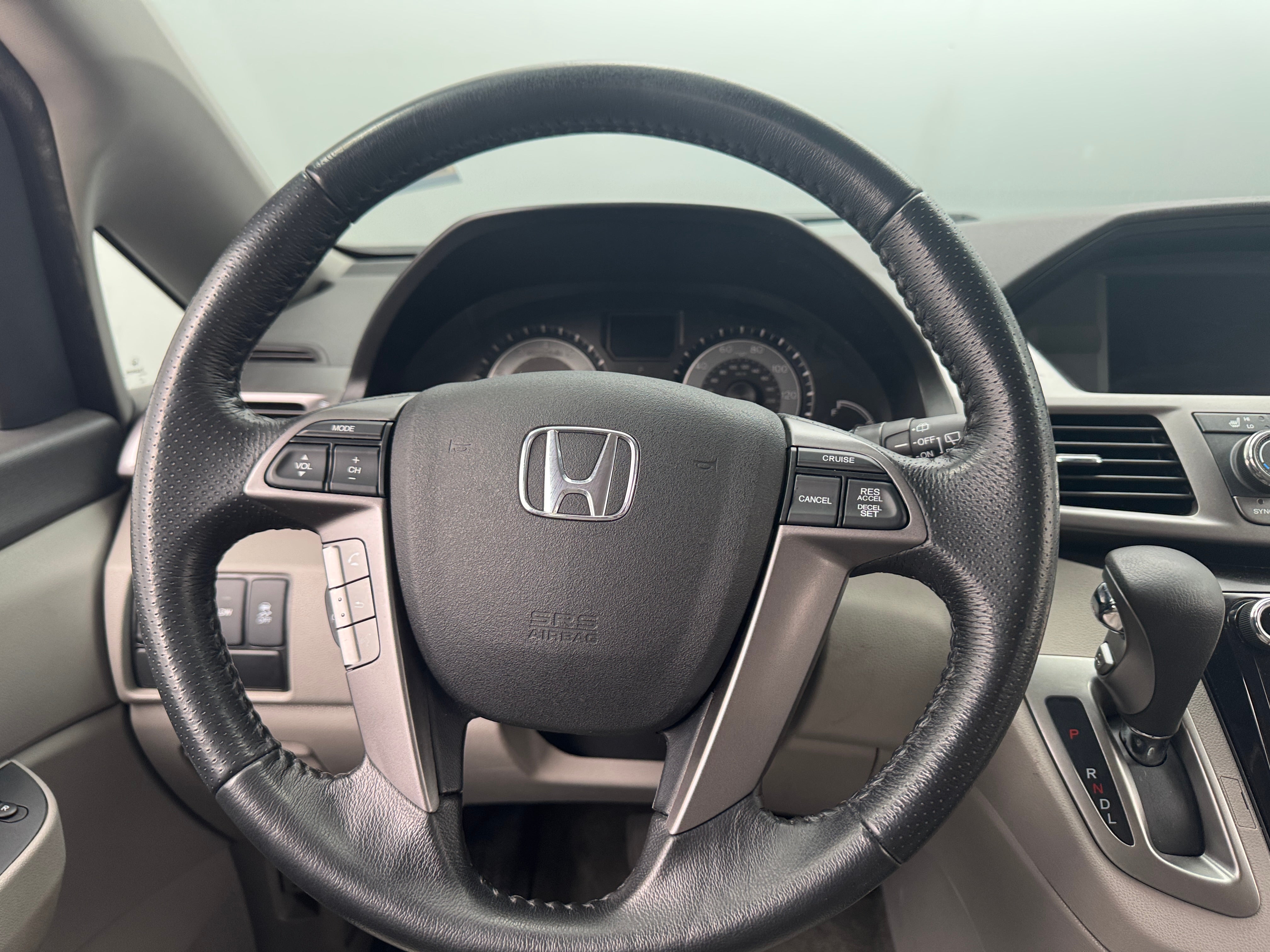 2015 Honda Odyssey EX-L 4