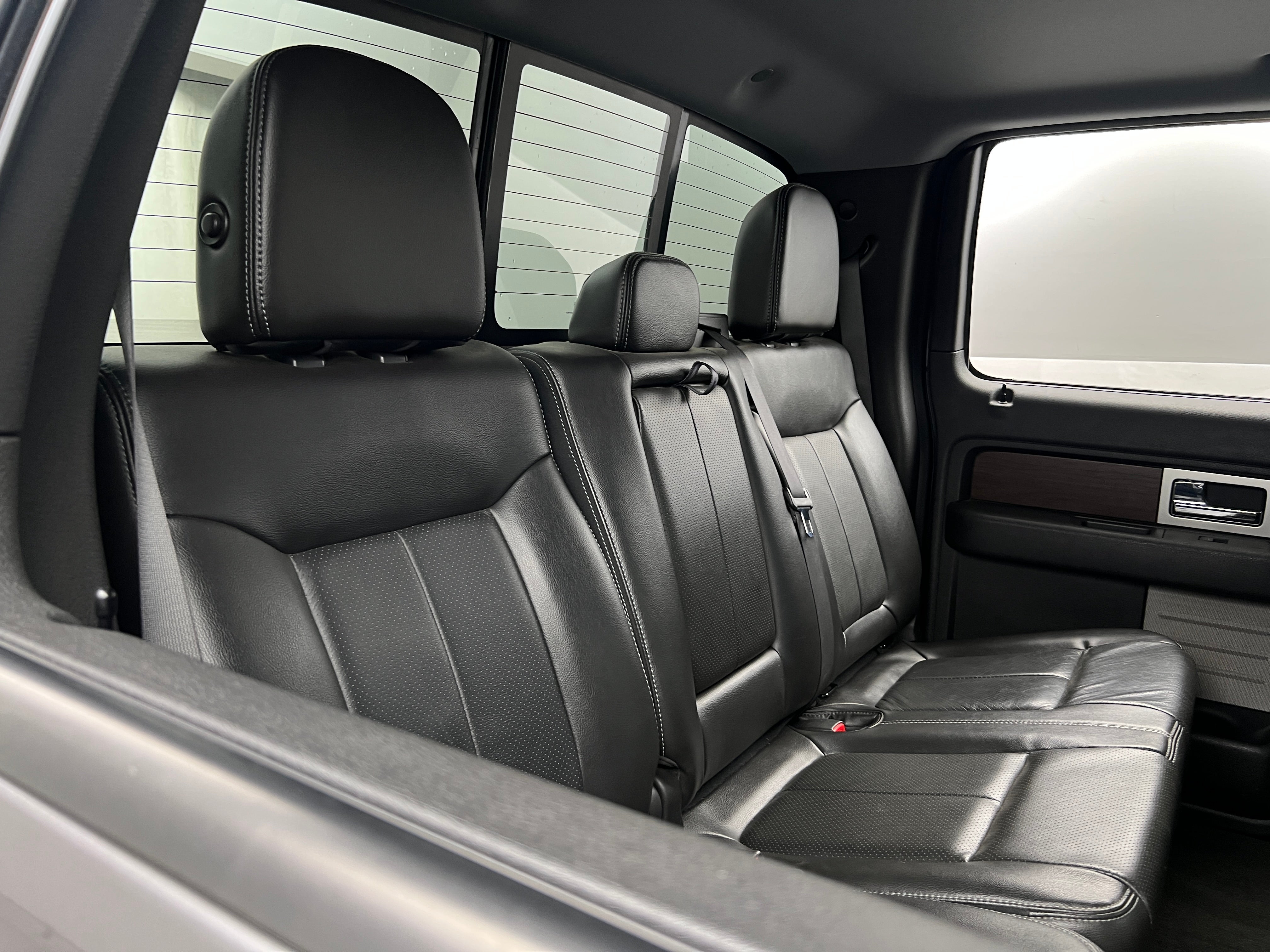 2013 Ford Econoline E-150 5