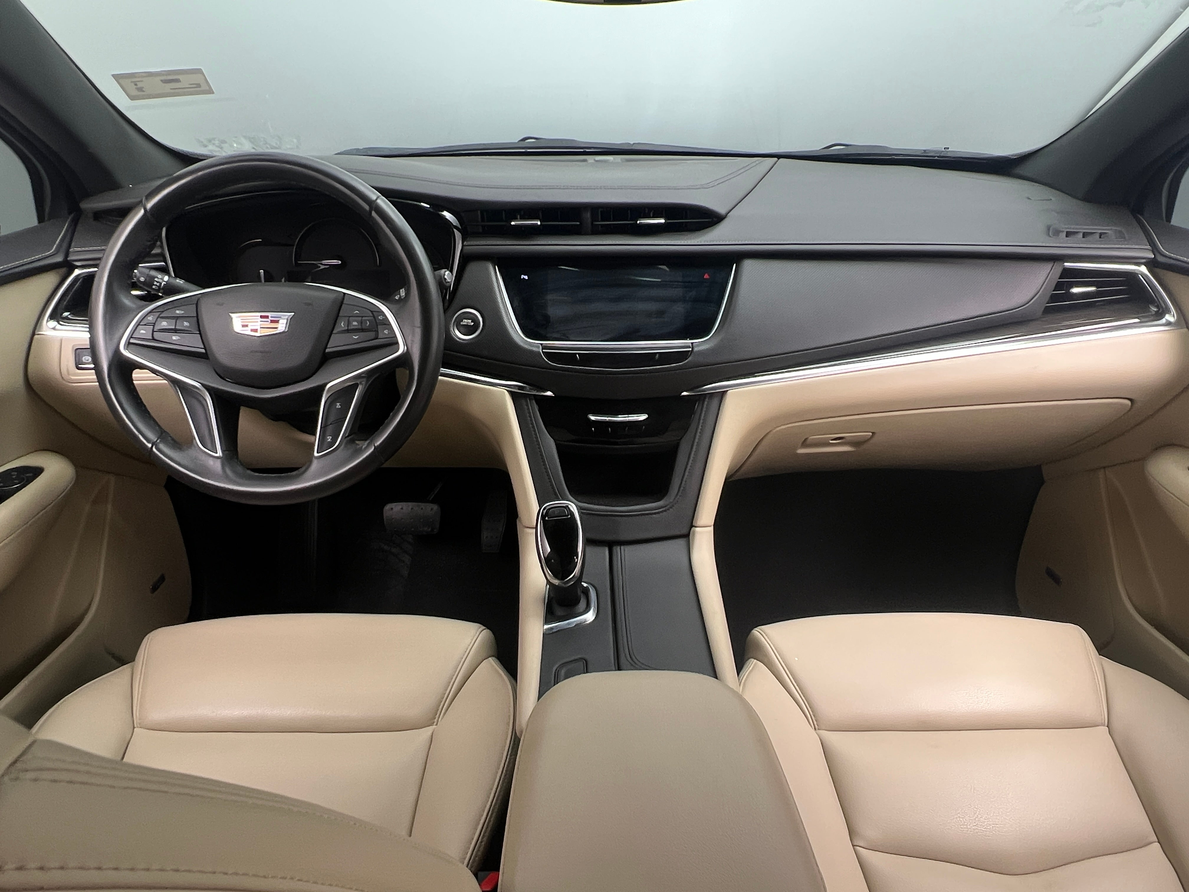 2017 Cadillac XT5 Base 3
