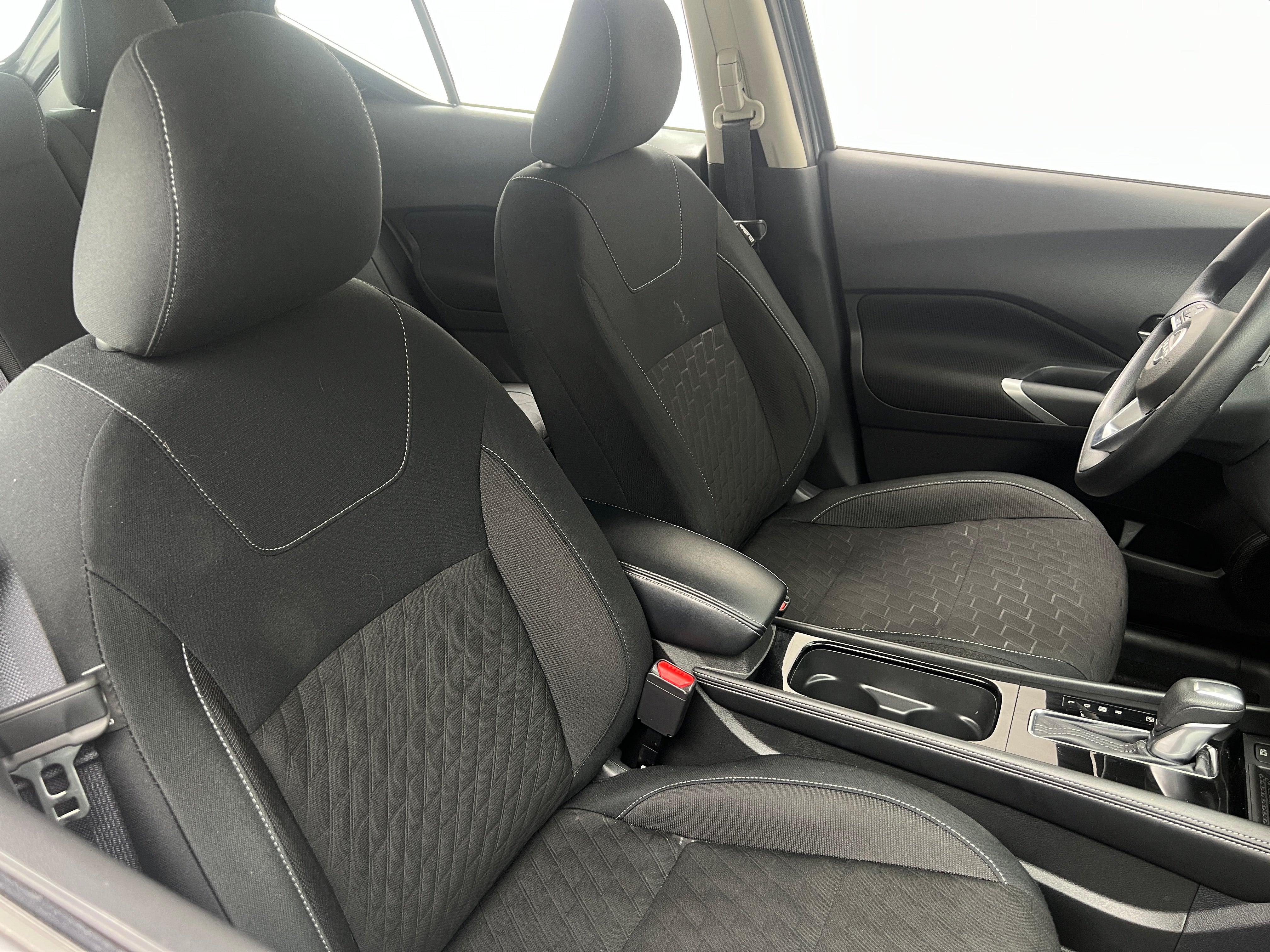 2024 Nissan Kicks SV 2