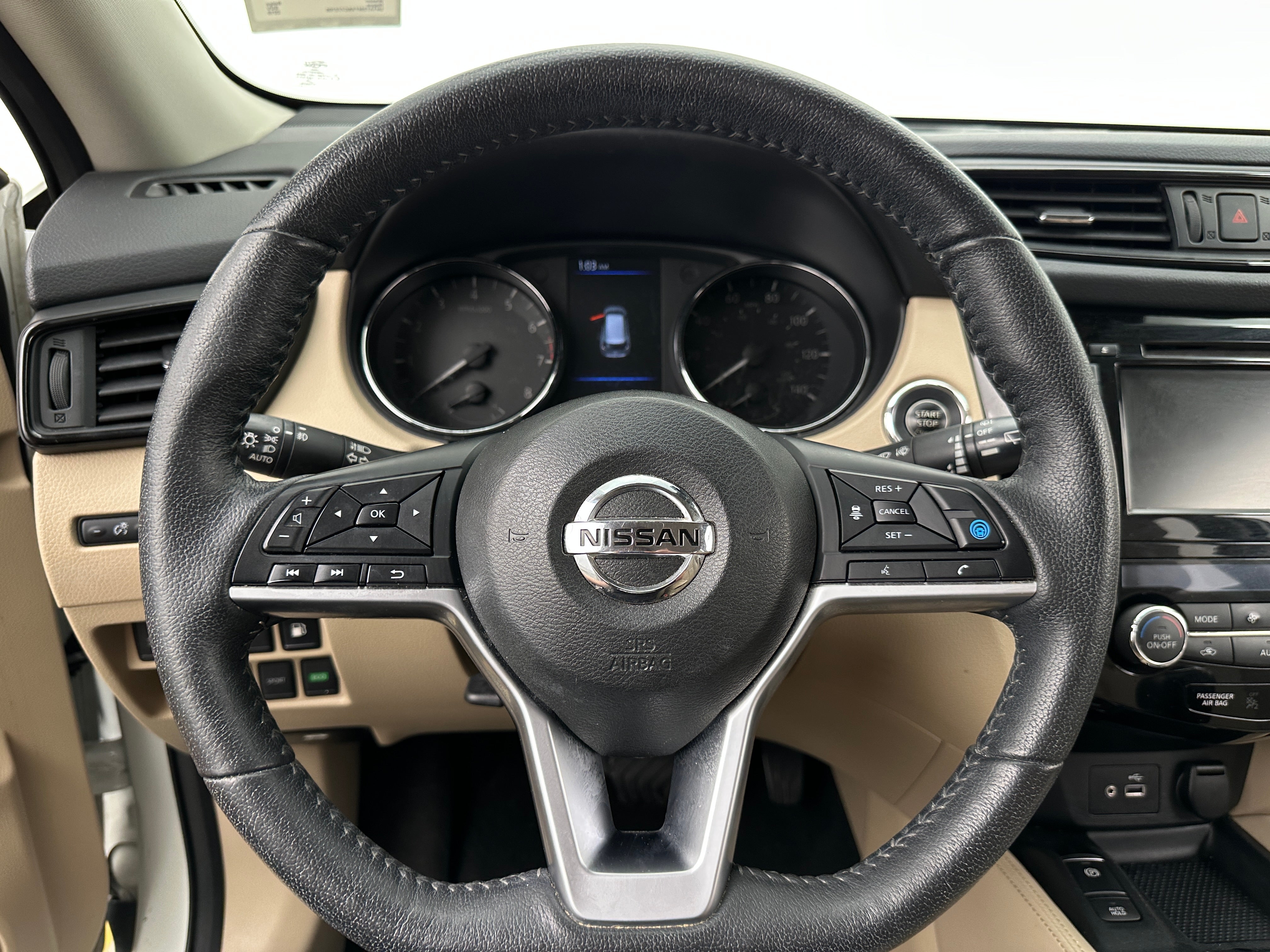 2019 Nissan Rogue SL 4
