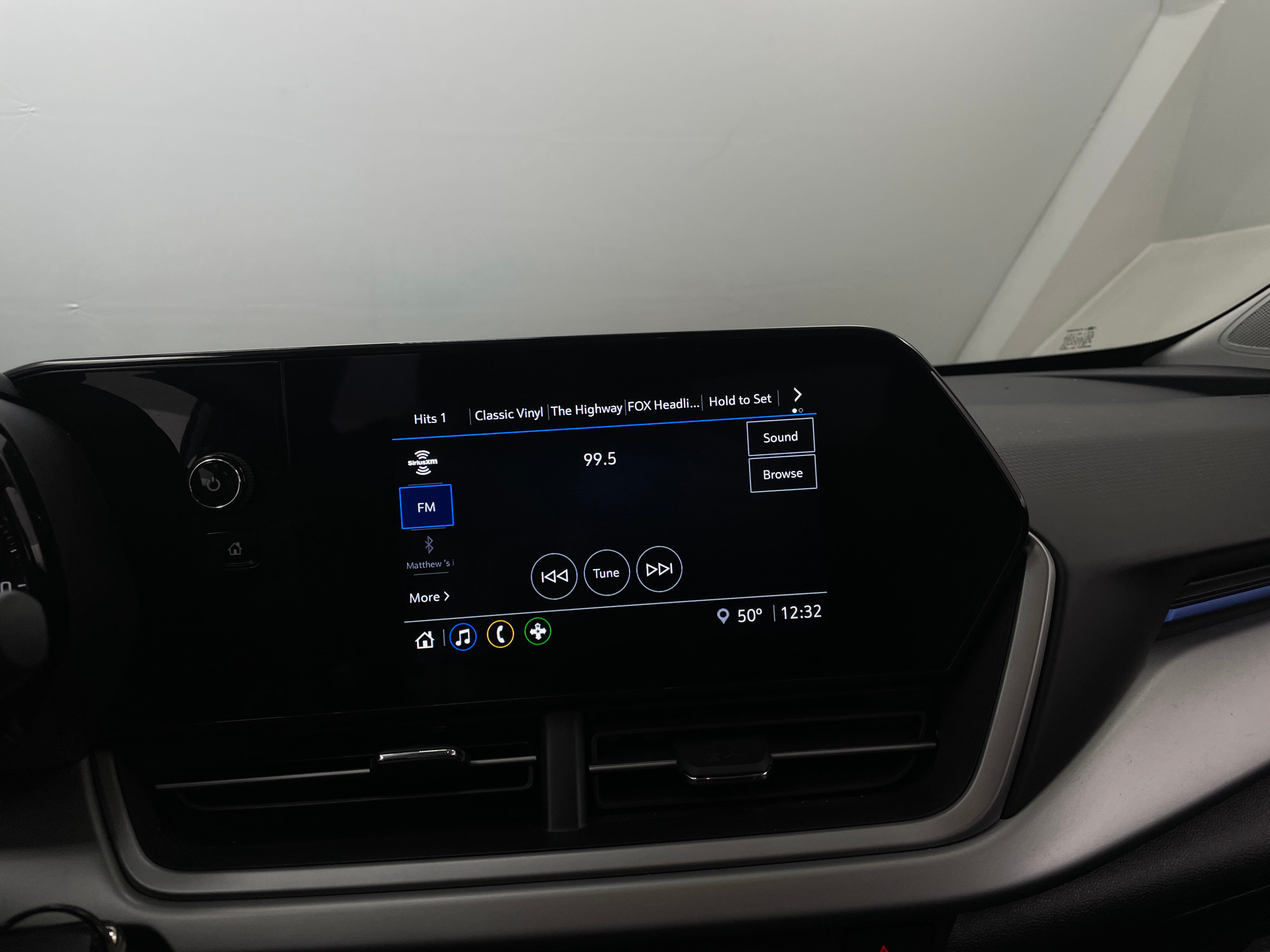 2025 Chevrolet Trax LS 4