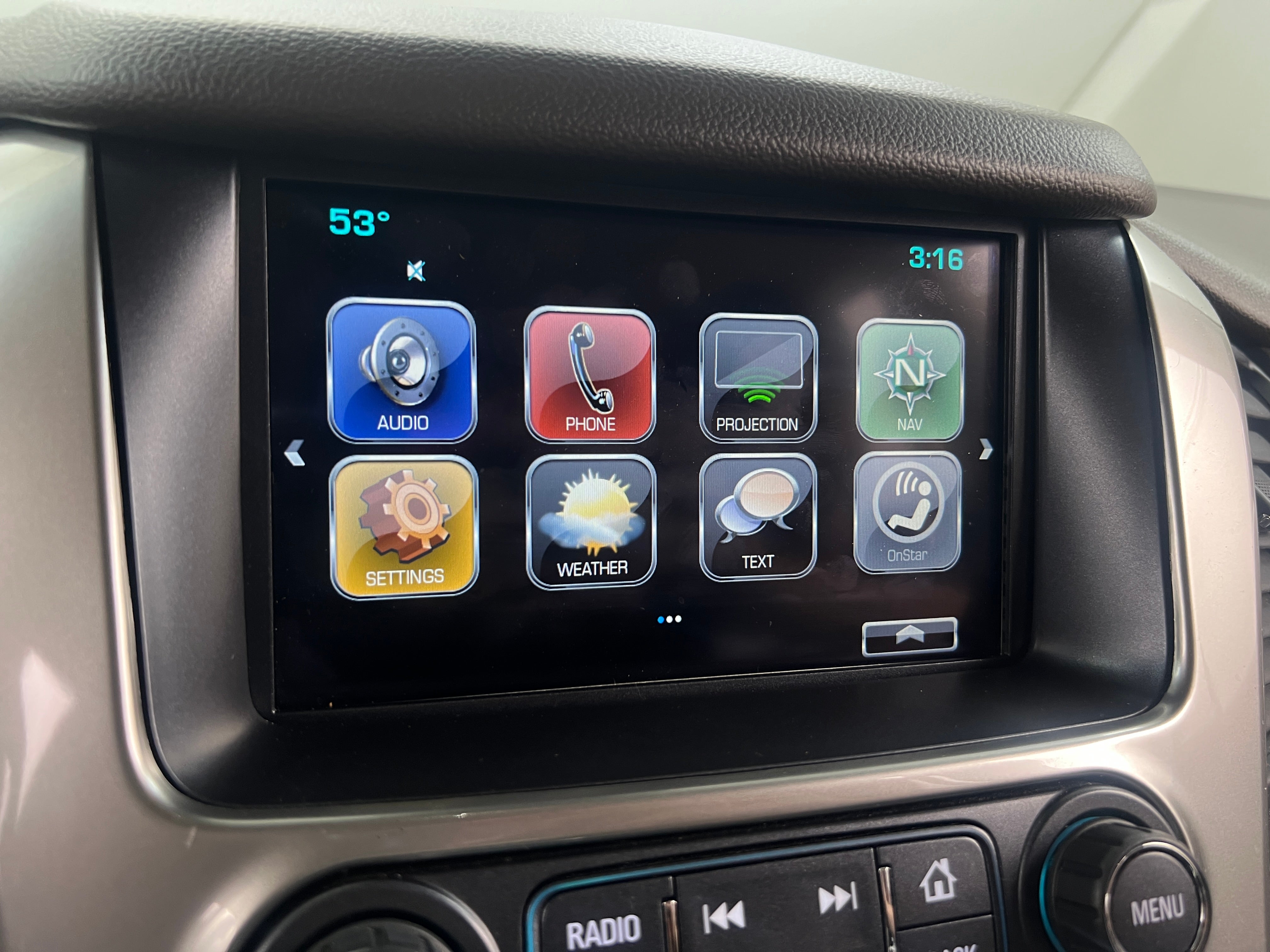 2018 Chevrolet Tahoe LT 3