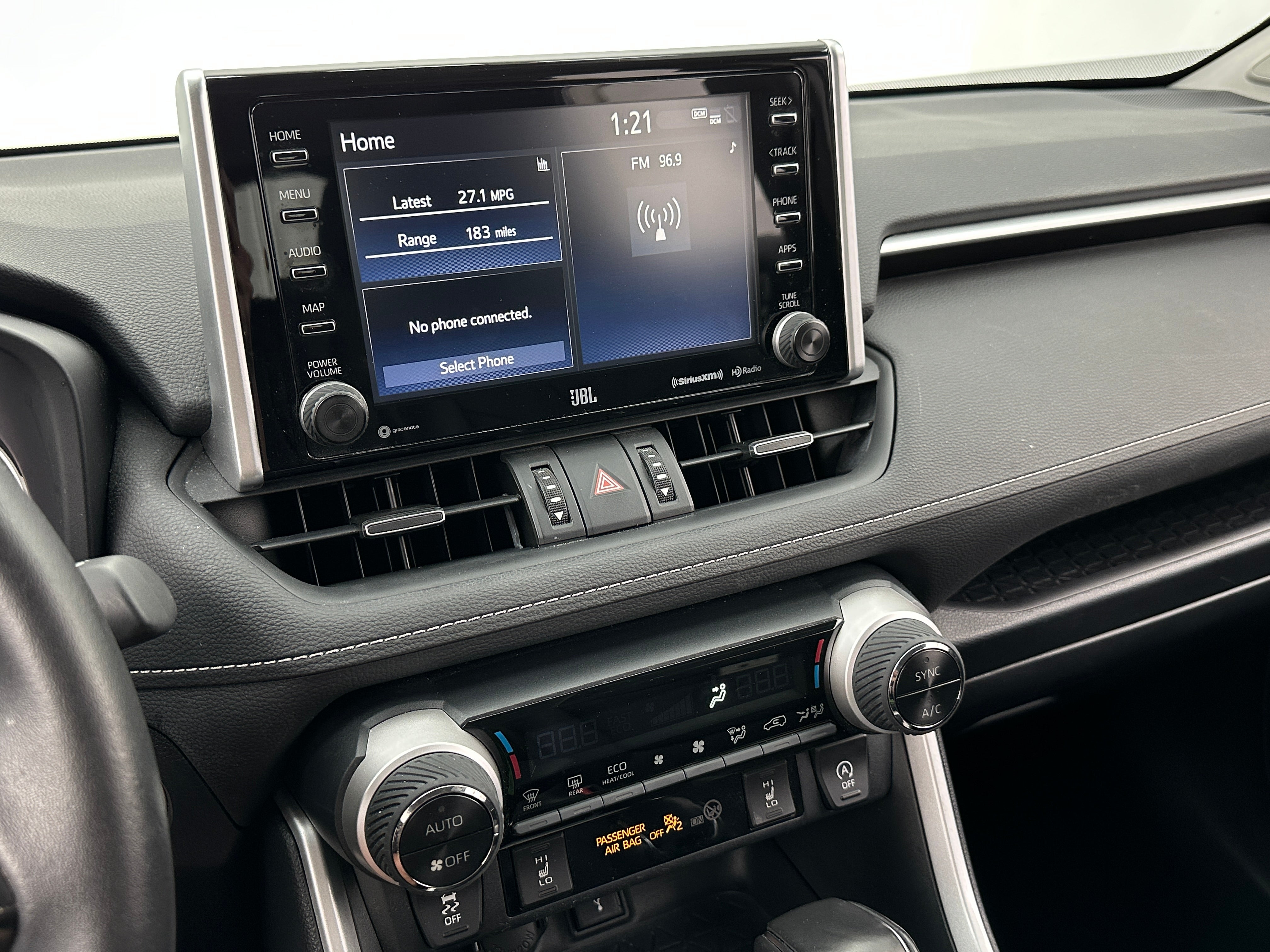 2020 Toyota RAV4 XLE Premium 4