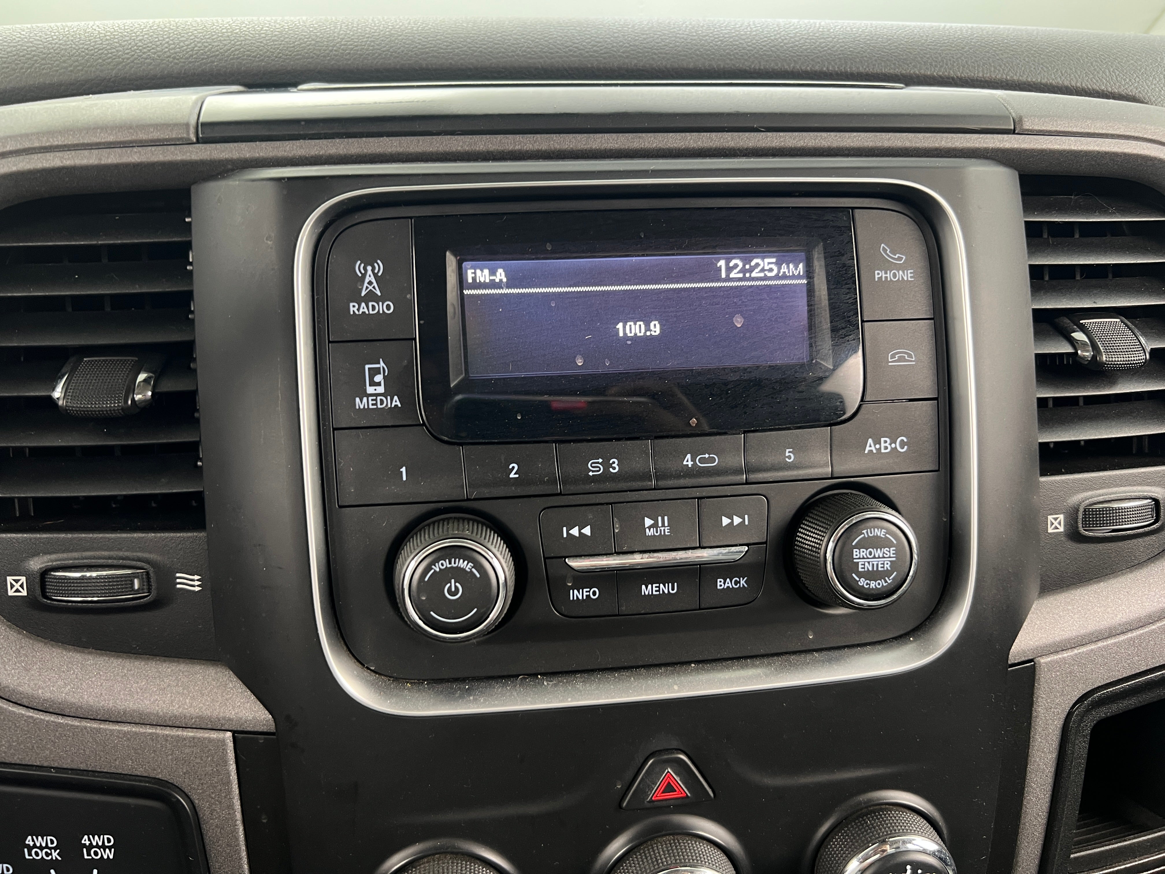 2018 RAM 2500 Tradesman 4