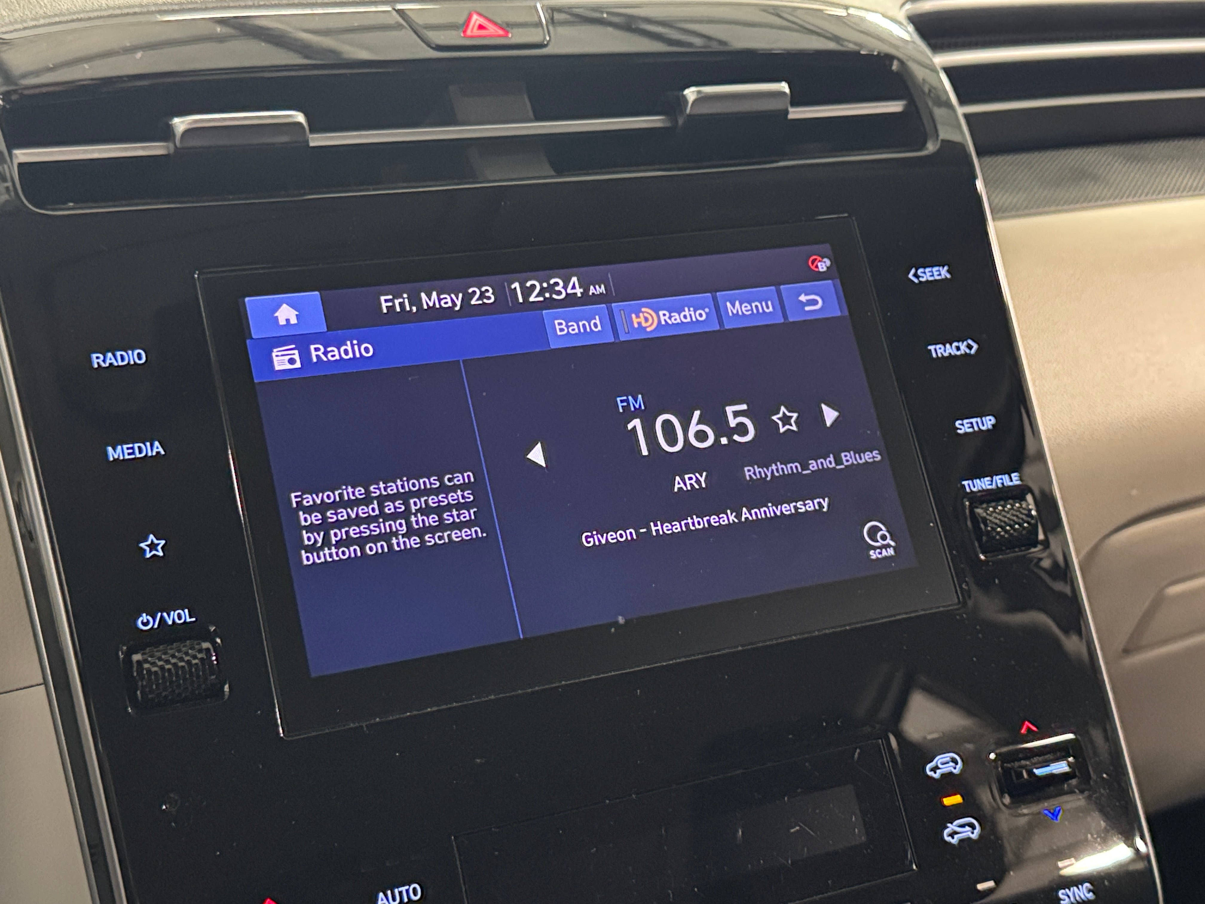 2022 Hyundai Tucson Blue 4