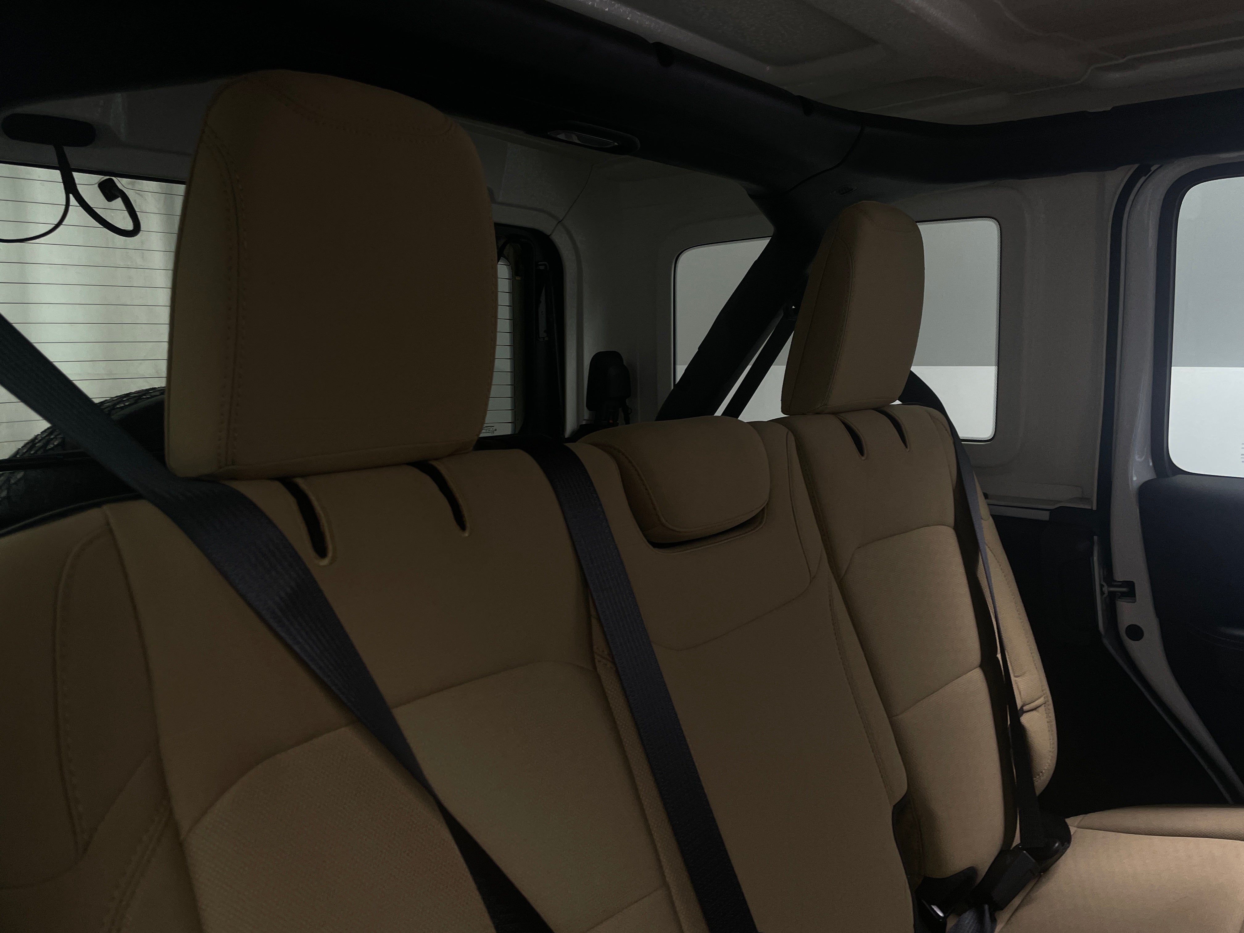 2021 Jeep Wrangler Unlimited Sahara 6