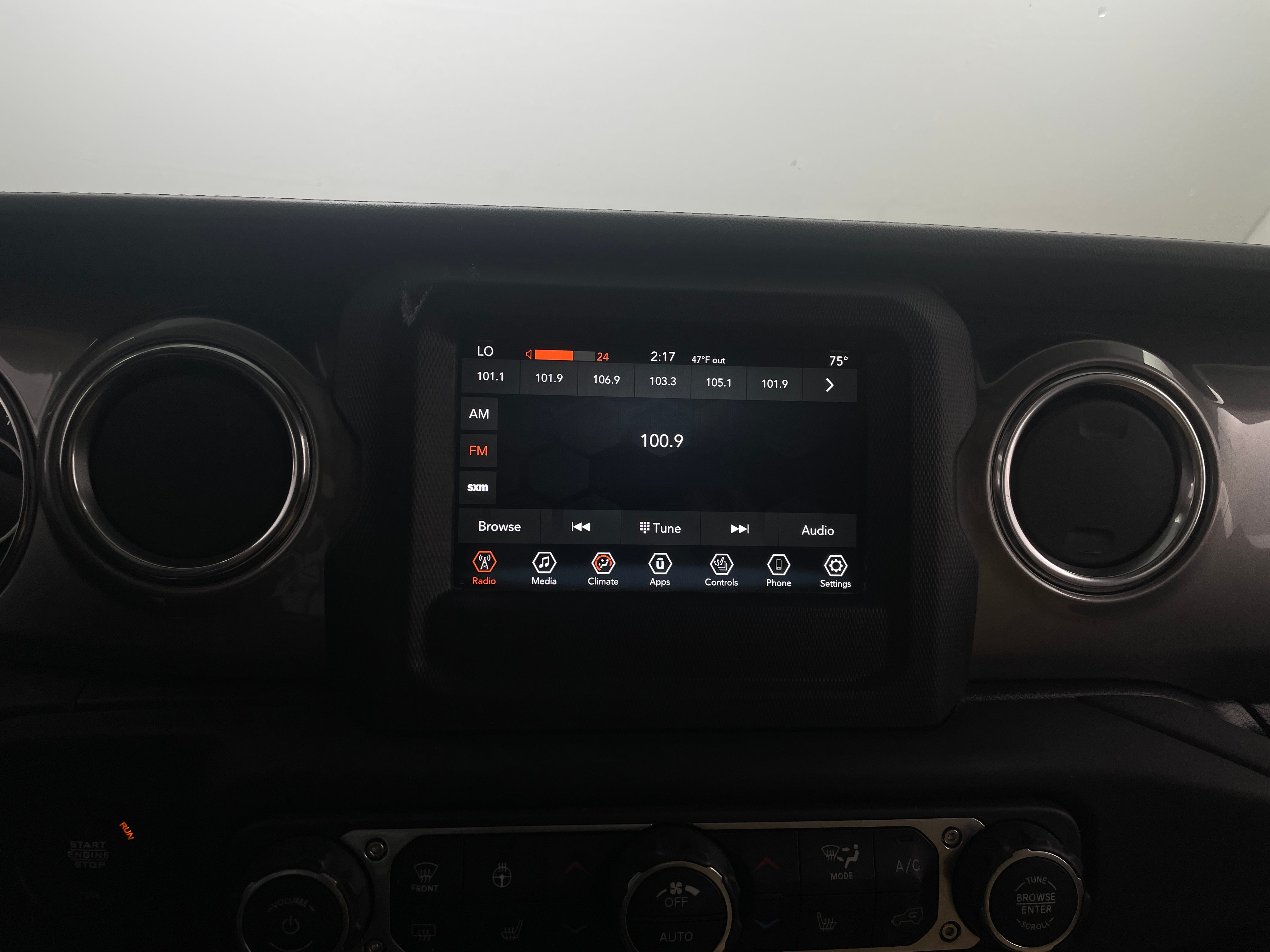 2021 Jeep Wrangler Unlimited Sahara 4