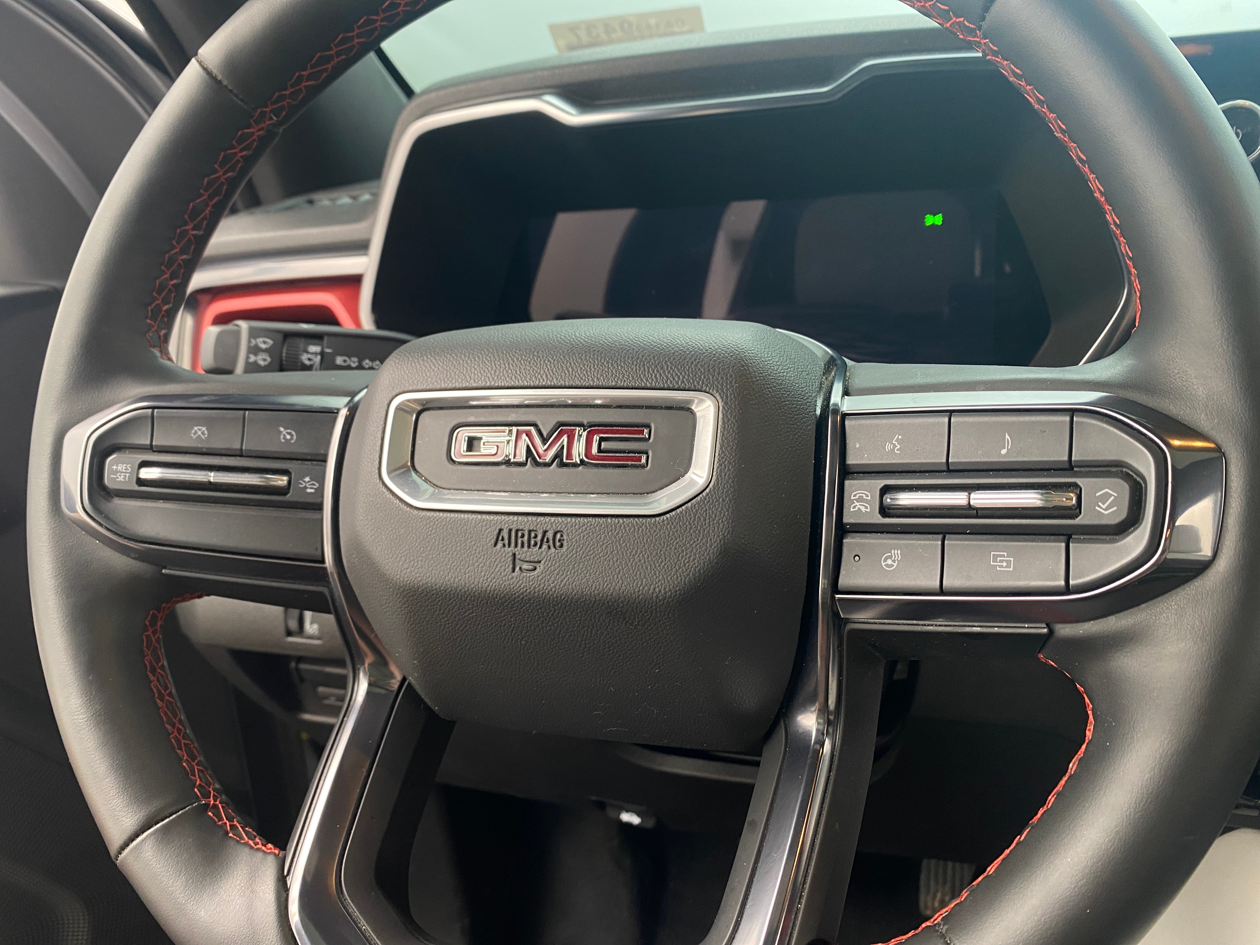 2024 GMC Canyon AT4X 4