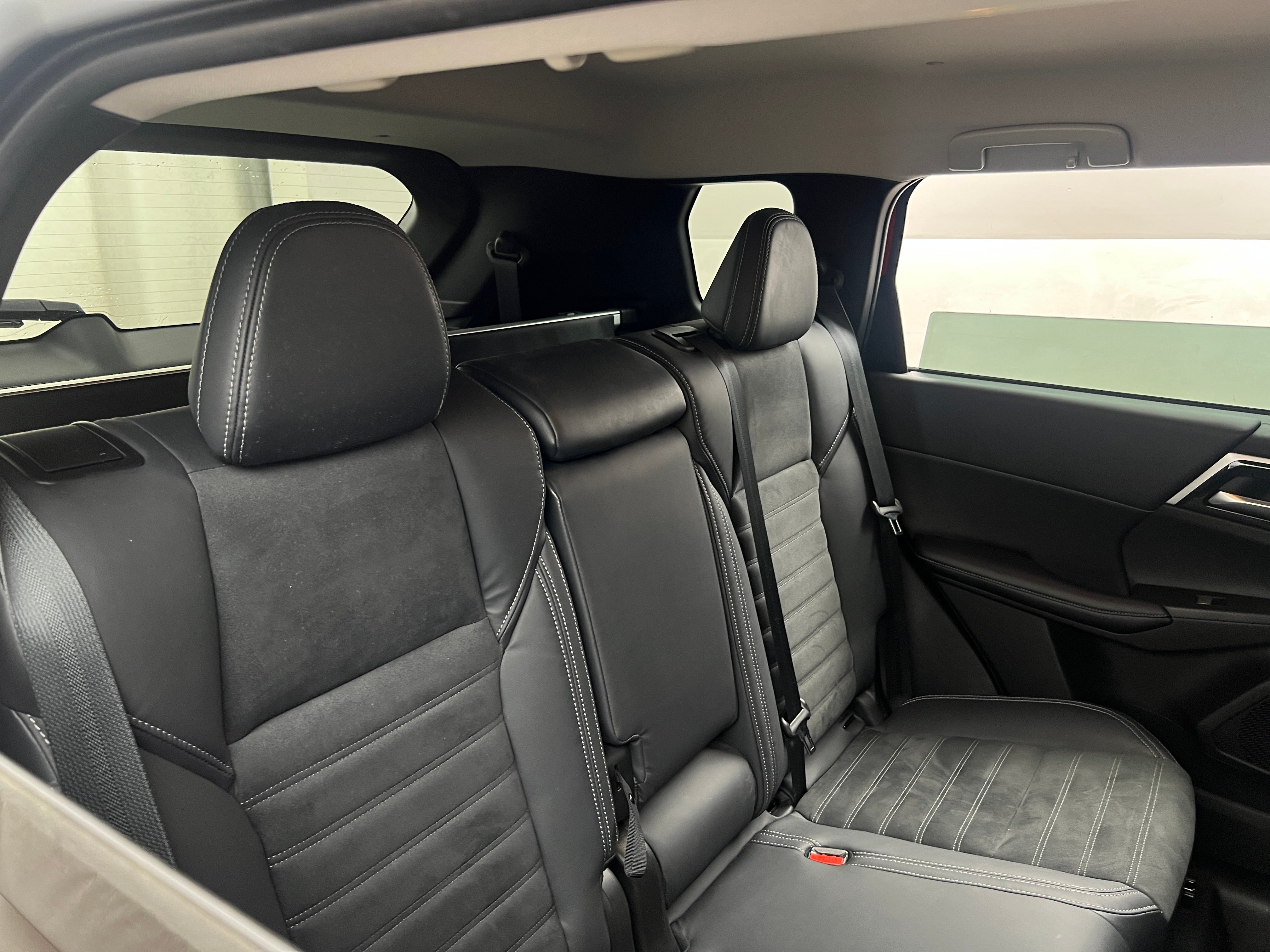 2022 Mitsubishi Outlander SE 6